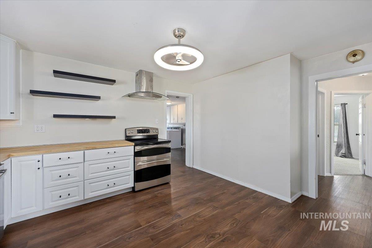 810 S 9th, Rupert, Idaho 83350, 4 Bedrooms, 2 Bathrooms, Residential For Sale, Price $299,000,MLS 98971513