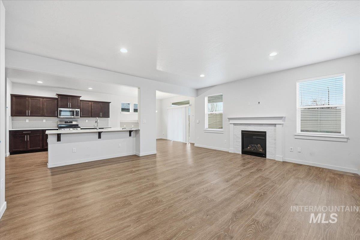 1297 W Santiago St, Meridian, Idaho 83646, 4 Bedrooms, 2.5 Bathrooms, Residential For Sale, Price $499,900,MLS 98971514