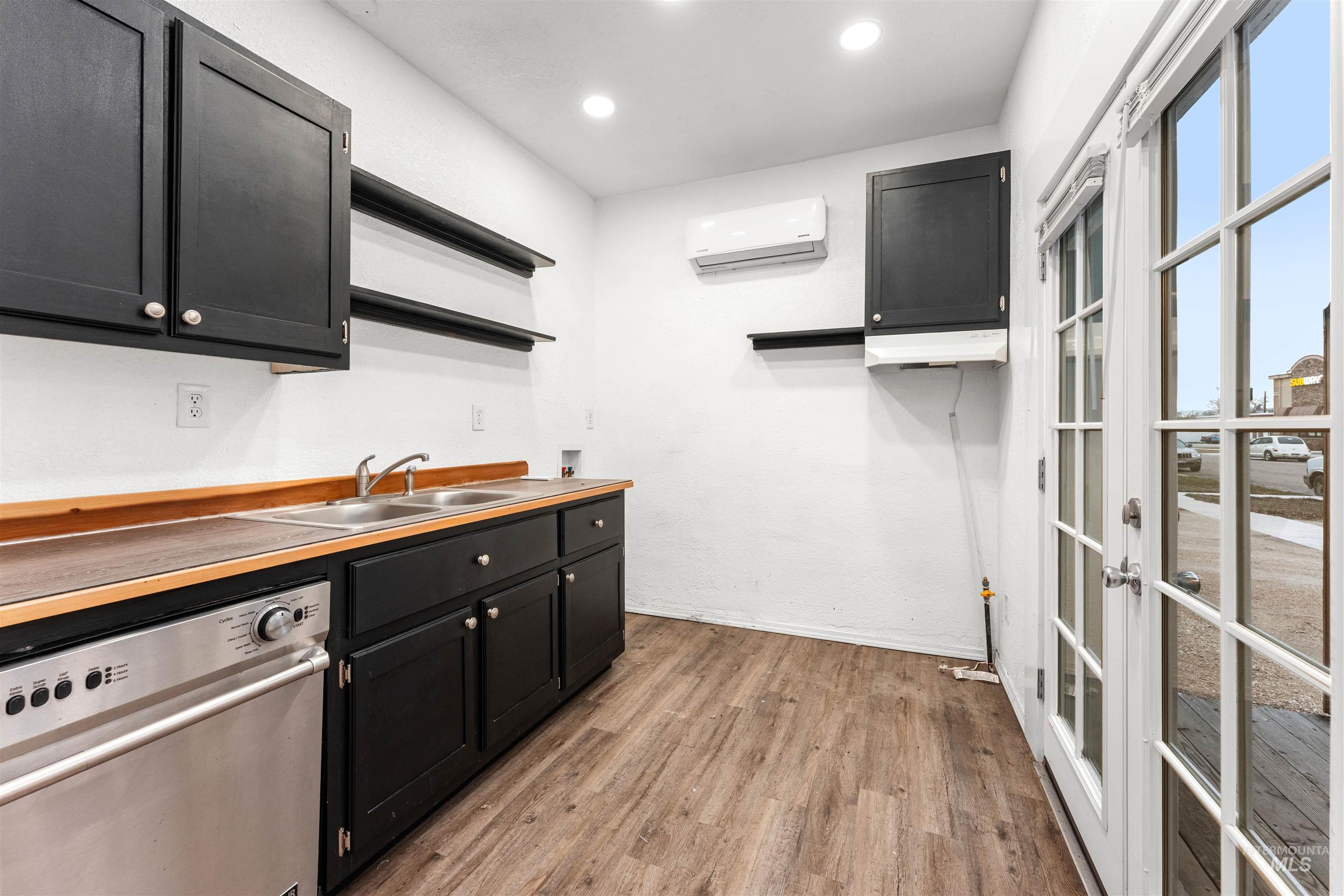 424 3rd St S, Nampa, Idaho 83651, Business/Commercial For Sale, Price $100,000,MLS 98971518