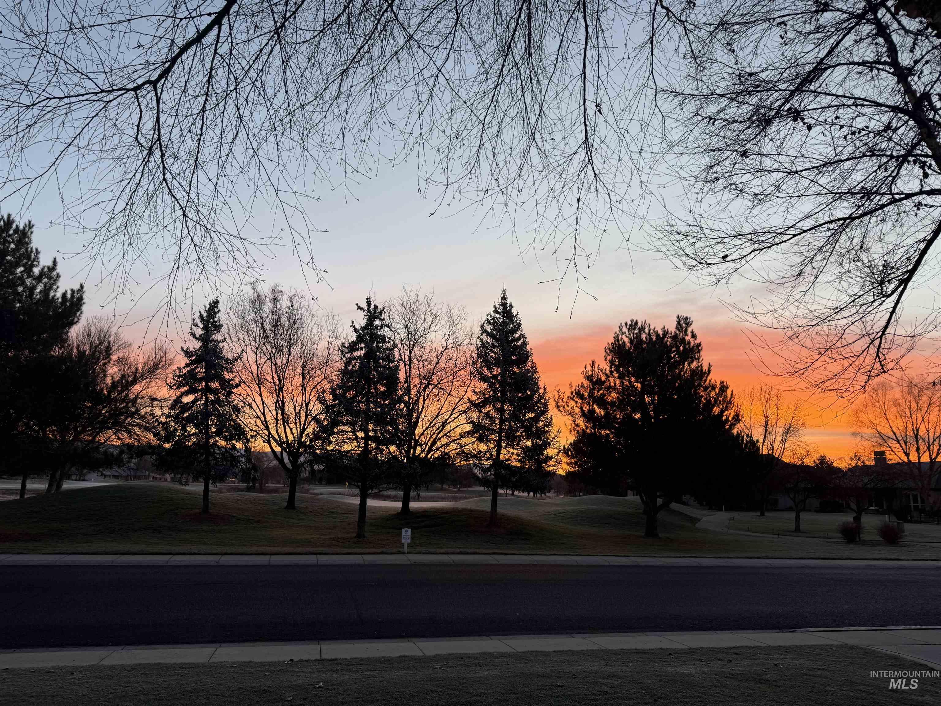 2425 S Chipper Way, Eagle, Idaho 83616, 4 Bedrooms, 3.5 Bathrooms, Residential For Sale, Price $1,379,999,MLS 98971523