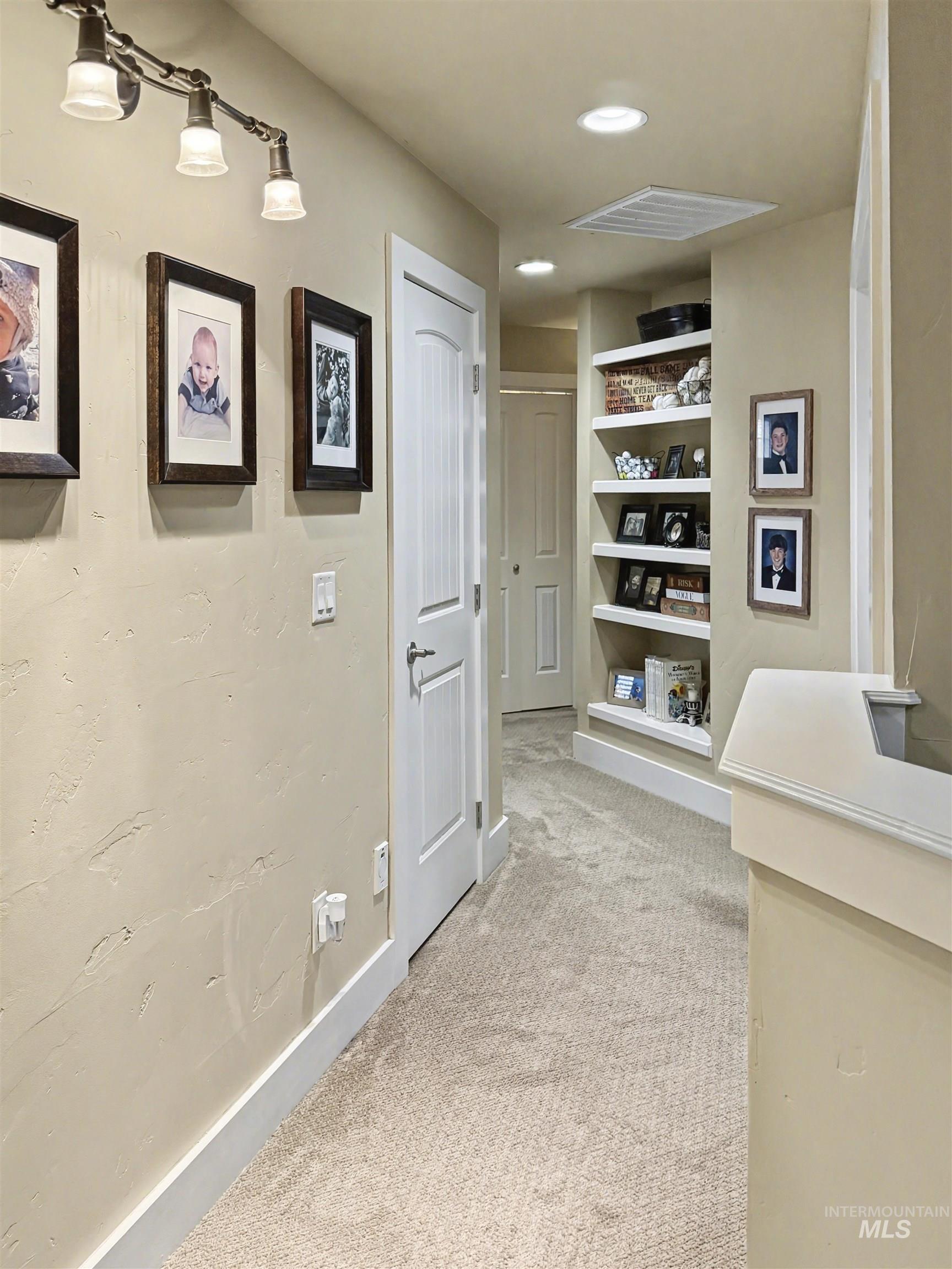 2425 S Chipper Way, Eagle, Idaho 83616, 4 Bedrooms, 3.5 Bathrooms, Residential For Sale, Price $1,379,999,MLS 98971523