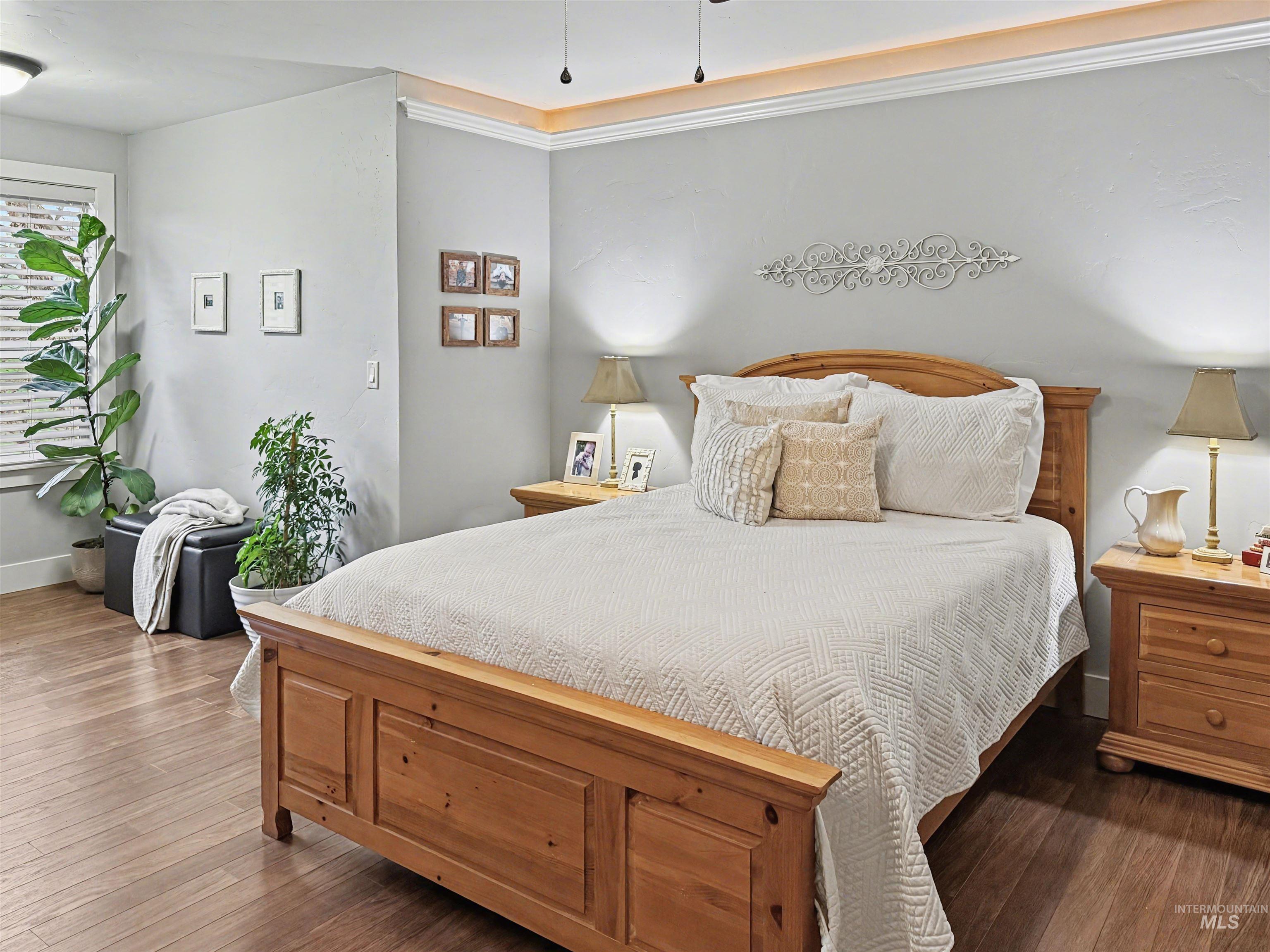 2425 S Chipper Way, Eagle, Idaho 83616, 4 Bedrooms, 3.5 Bathrooms, Residential For Sale, Price $1,379,999,MLS 98971523