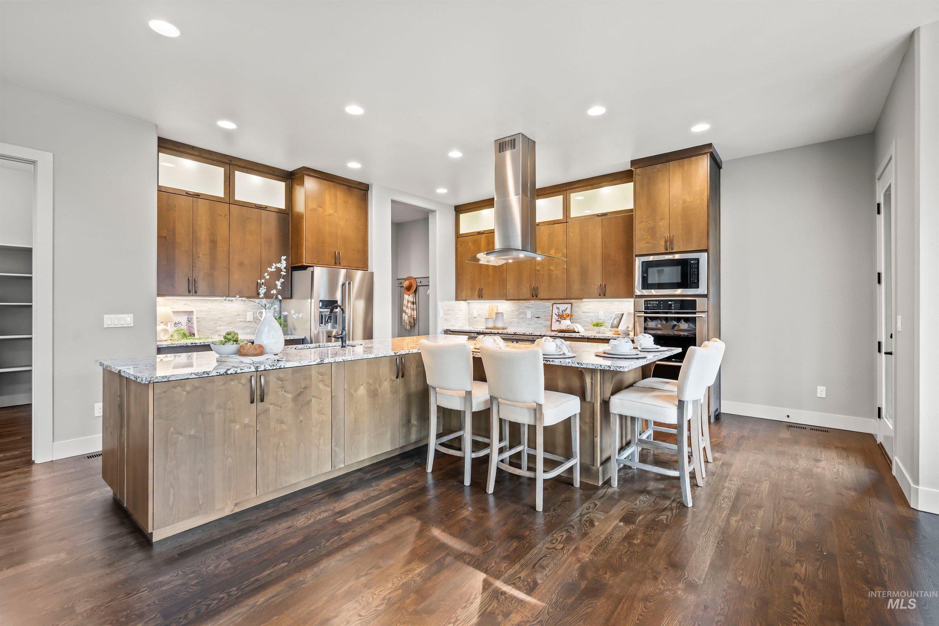 3022 S Creek Pointe Lane, Eagle, Idaho 83616, 5 Bedrooms, 4.5 Bathrooms, Residential For Sale, Price $1,400,000,MLS 98971524