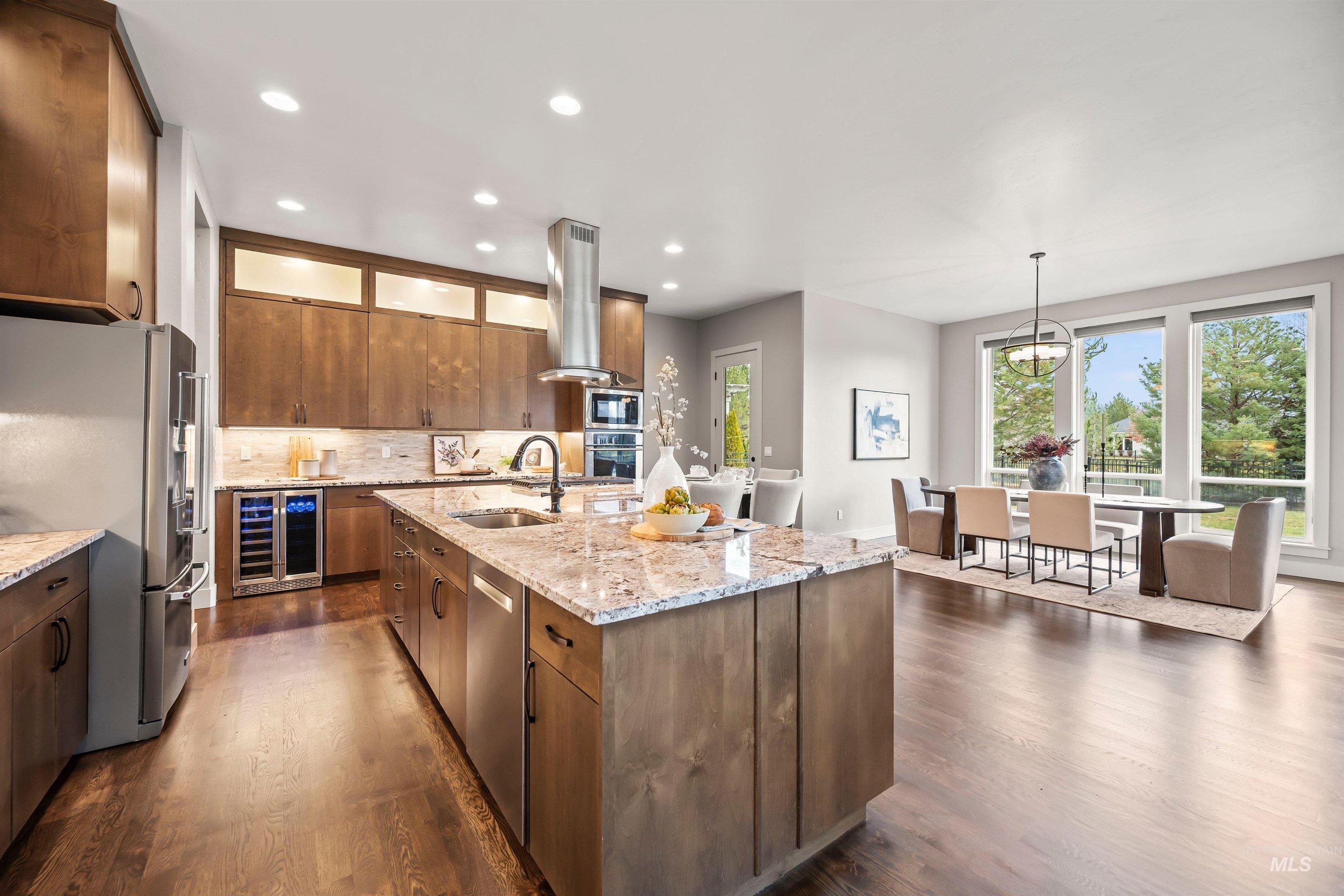 3022 S Creek Pointe Lane, Eagle, Idaho 83616, 5 Bedrooms, 4.5 Bathrooms, Residential For Sale, Price $1,400,000,MLS 98971524