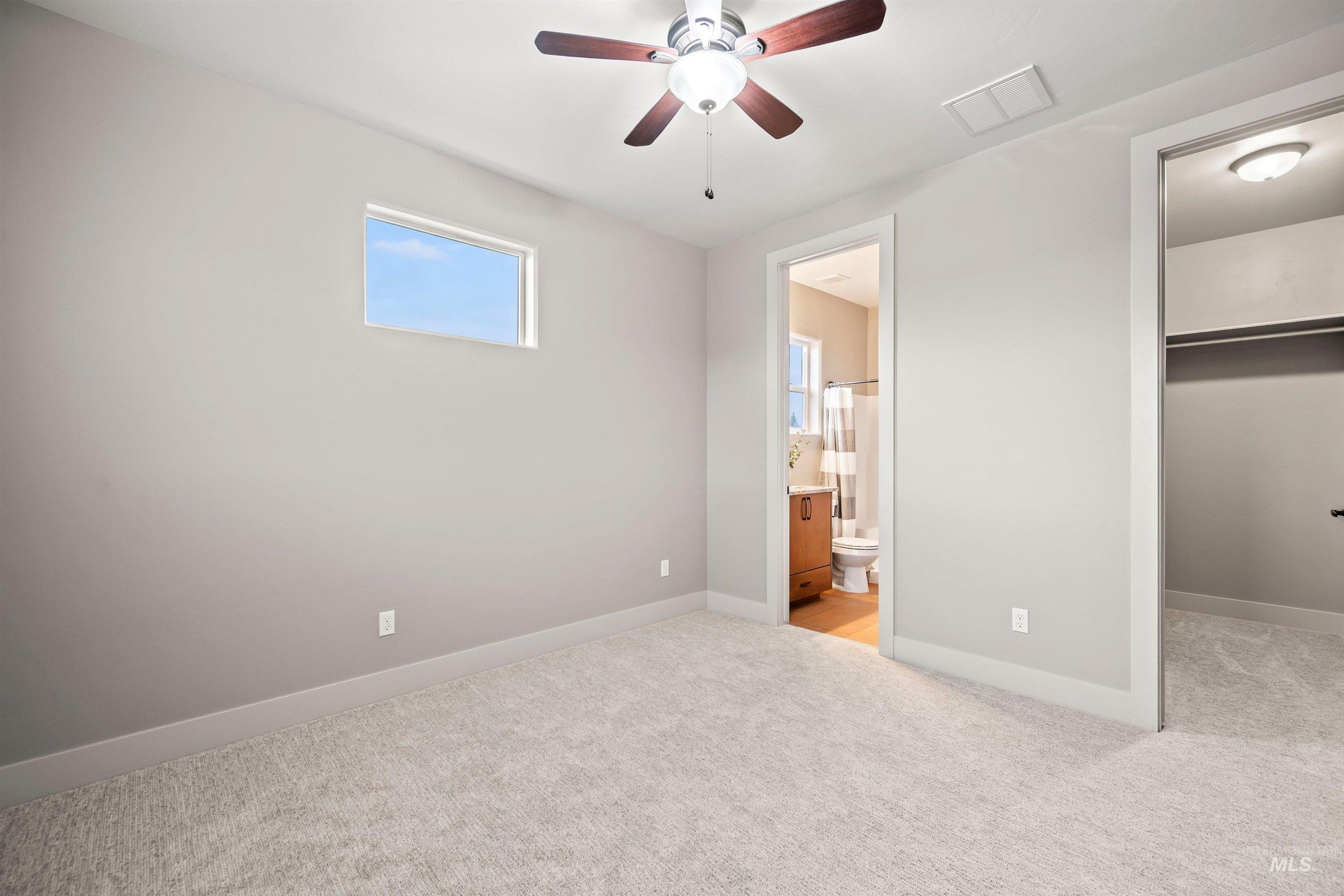 3022 S Creek Pointe Lane, Eagle, Idaho 83616, 5 Bedrooms, 4.5 Bathrooms, Residential For Sale, Price $1,400,000,MLS 98971524