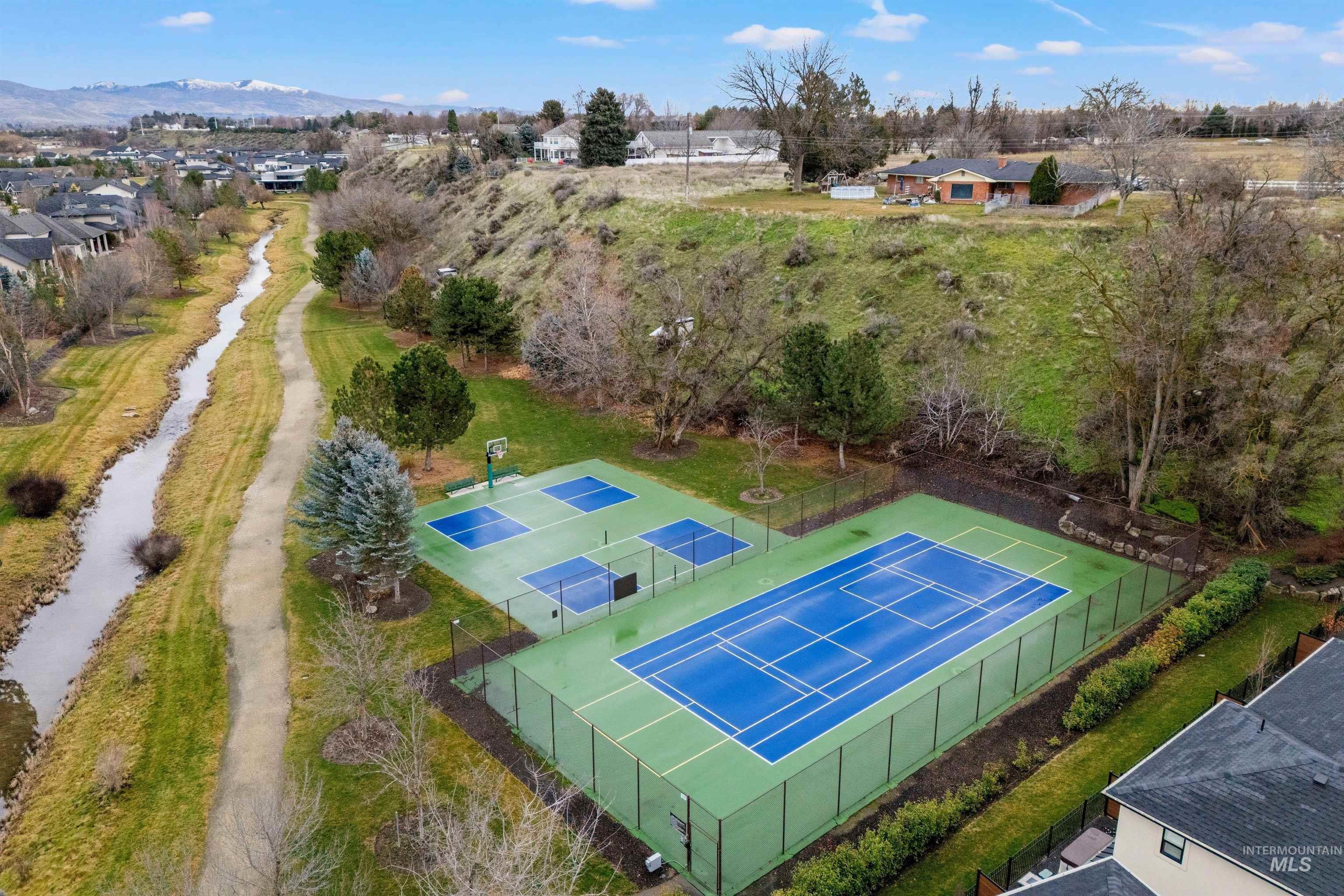 3022 S Creek Pointe Lane, Eagle, Idaho 83616, 5 Bedrooms, 4.5 Bathrooms, Residential For Sale, Price $1,400,000,MLS 98971524