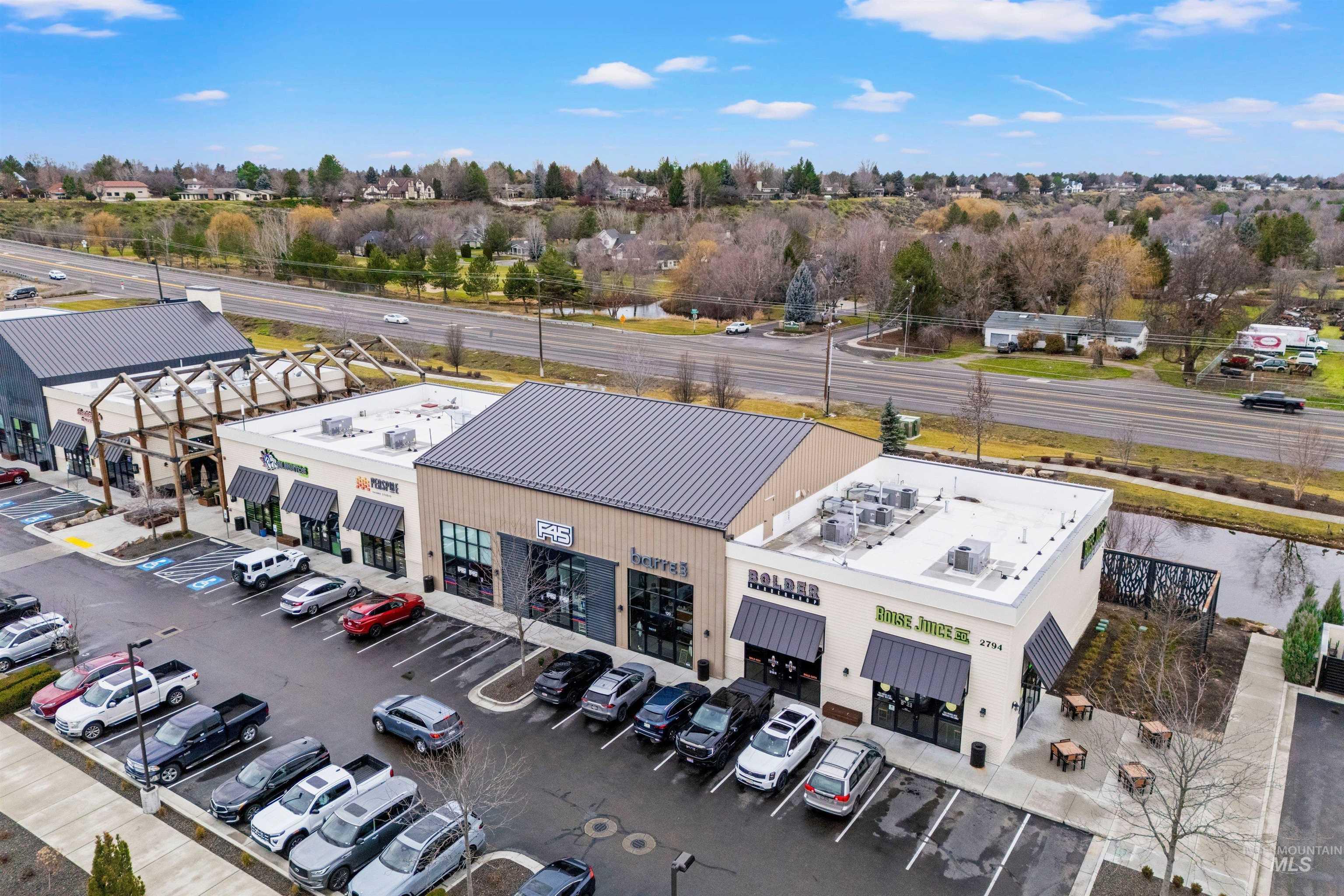 3022 S Creek Pointe Lane, Eagle, Idaho 83616, 5 Bedrooms, 4.5 Bathrooms, Residential For Sale, Price $1,400,000,MLS 98971524