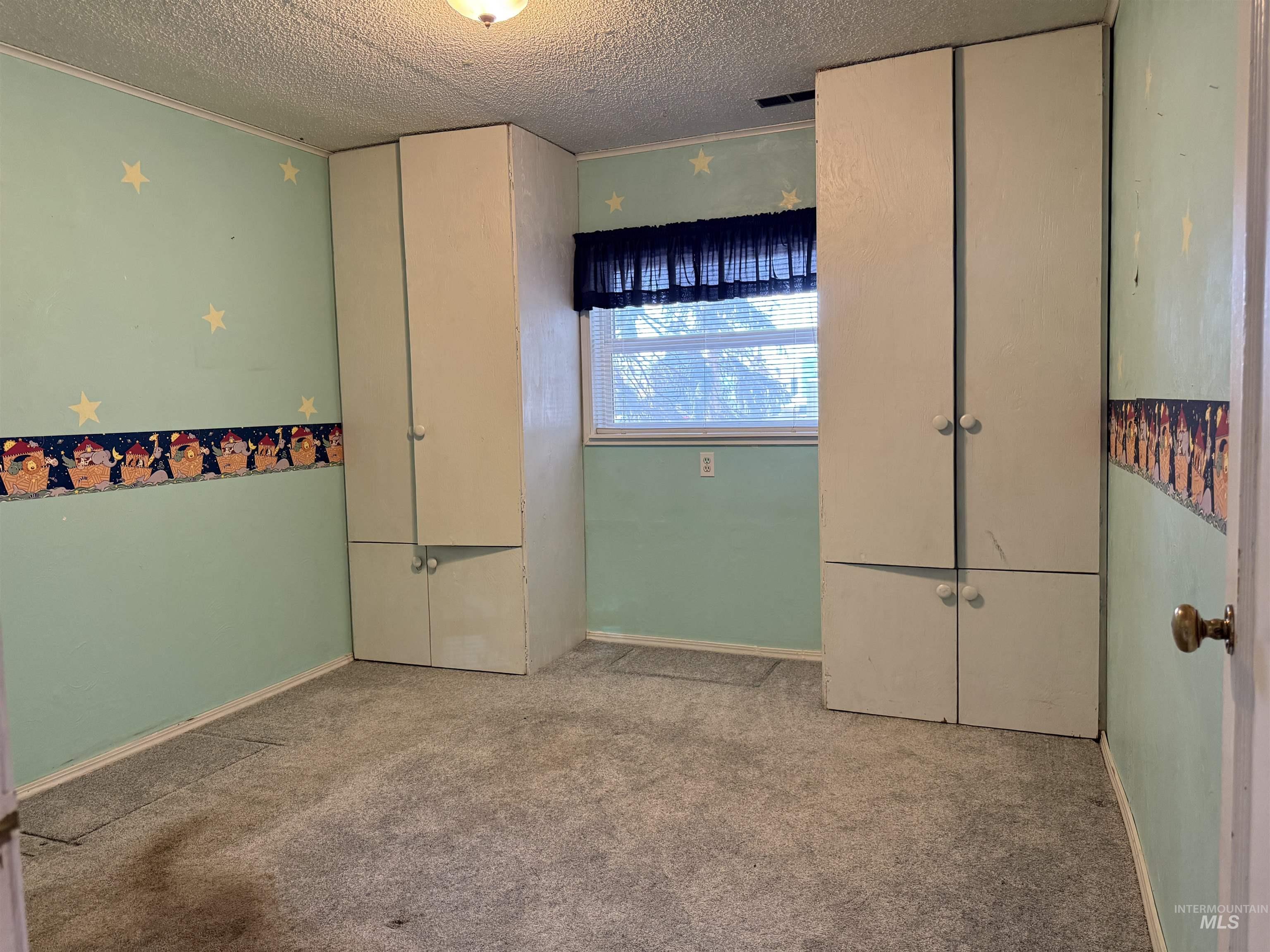 2395 Villard St, Pomeroy, Washington 99347, 3 Bedrooms, 1 Bathroom, Residential For Sale, Price $210,000,MLS 98971526