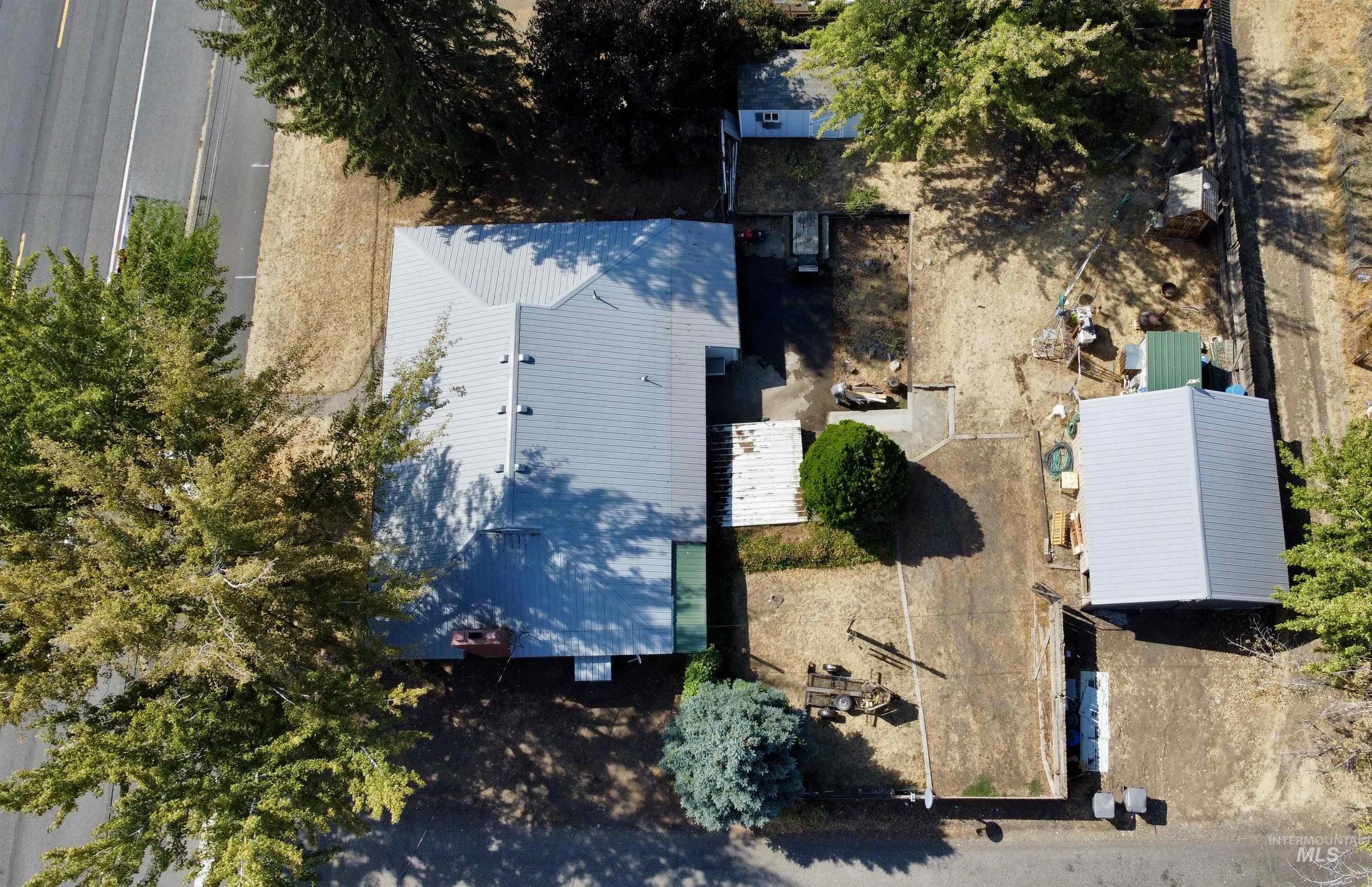 2395 Villard St, Pomeroy, Washington 99347, 3 Bedrooms, 1 Bathroom, Residential For Sale, Price $210,000,MLS 98971526