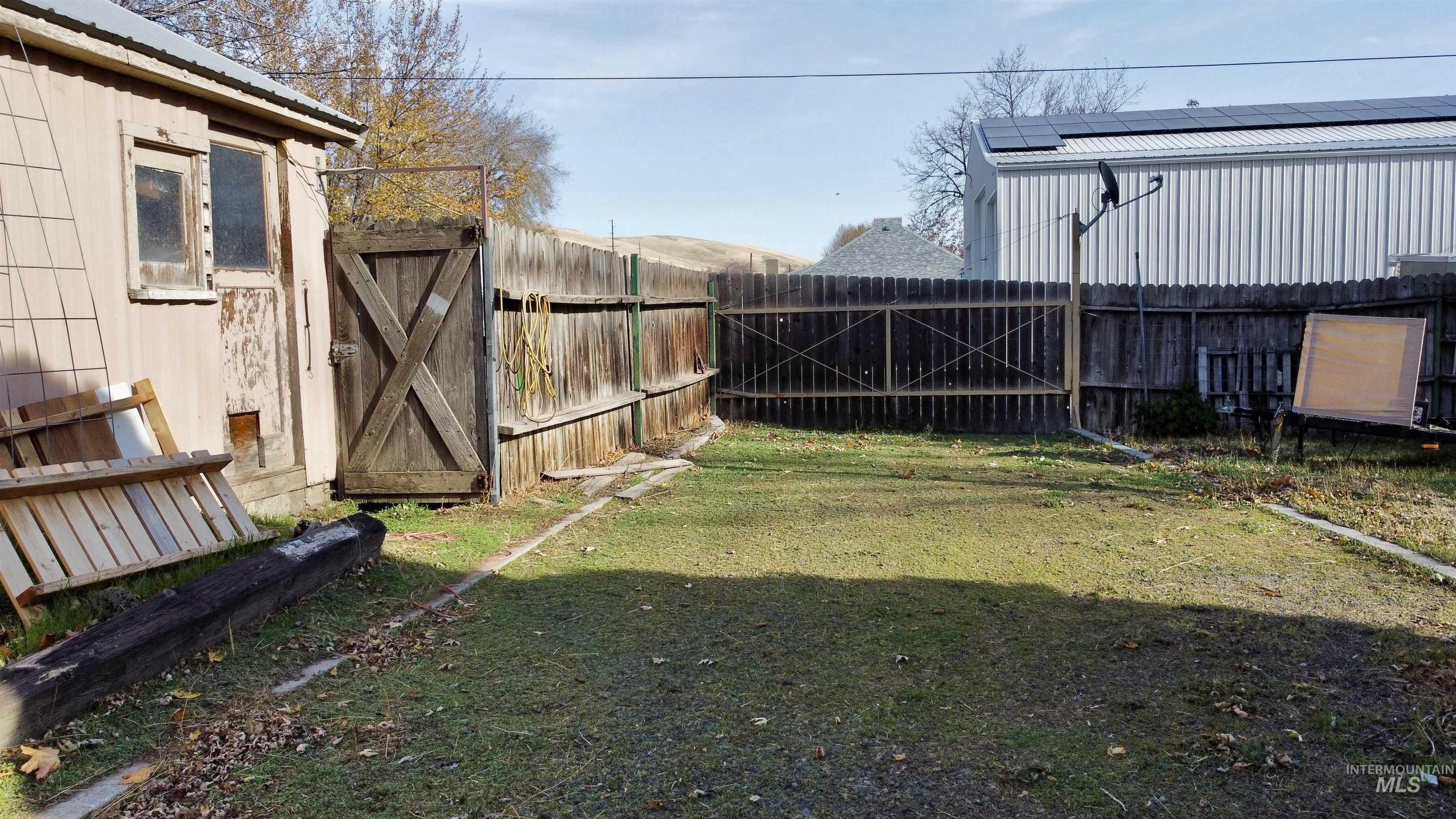 2395 Villard St, Pomeroy, Washington 99347, 3 Bedrooms, 1 Bathroom, Residential For Sale, Price $210,000,MLS 98971526