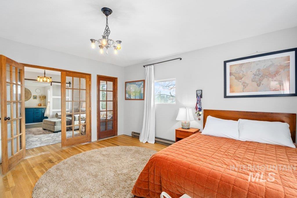 424 S VanBuren, Moscow, Idaho 83843, 3 Bedrooms, 2 Bathrooms, Residential For Sale, Price $659,000,MLS 98971527