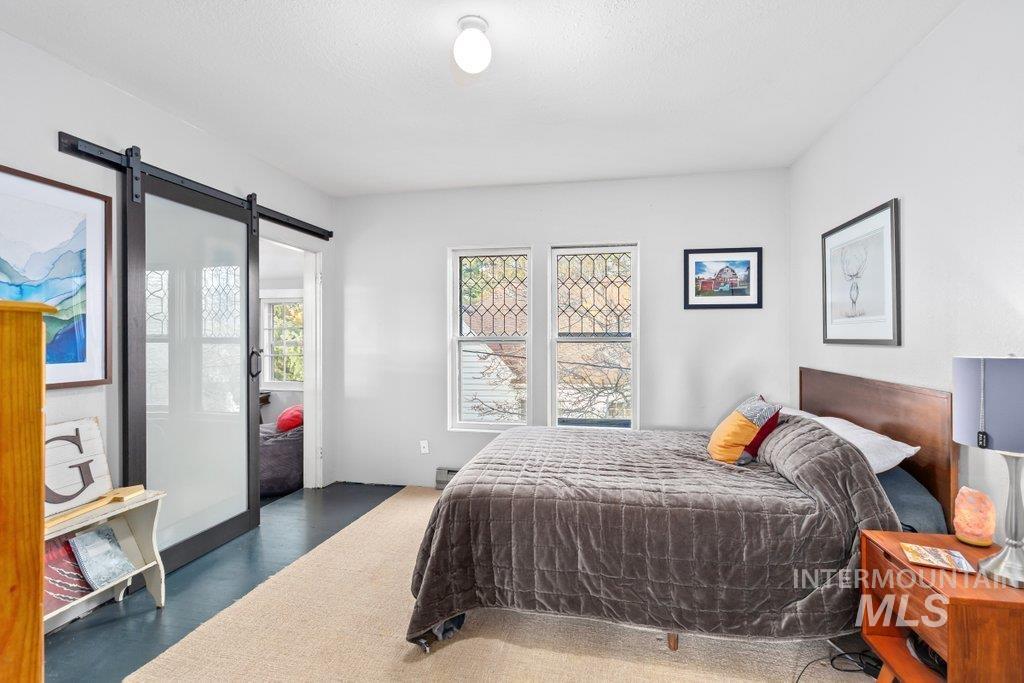 424 S VanBuren, Moscow, Idaho 83843, 3 Bedrooms, 2 Bathrooms, Residential For Sale, Price $659,000,MLS 98971527