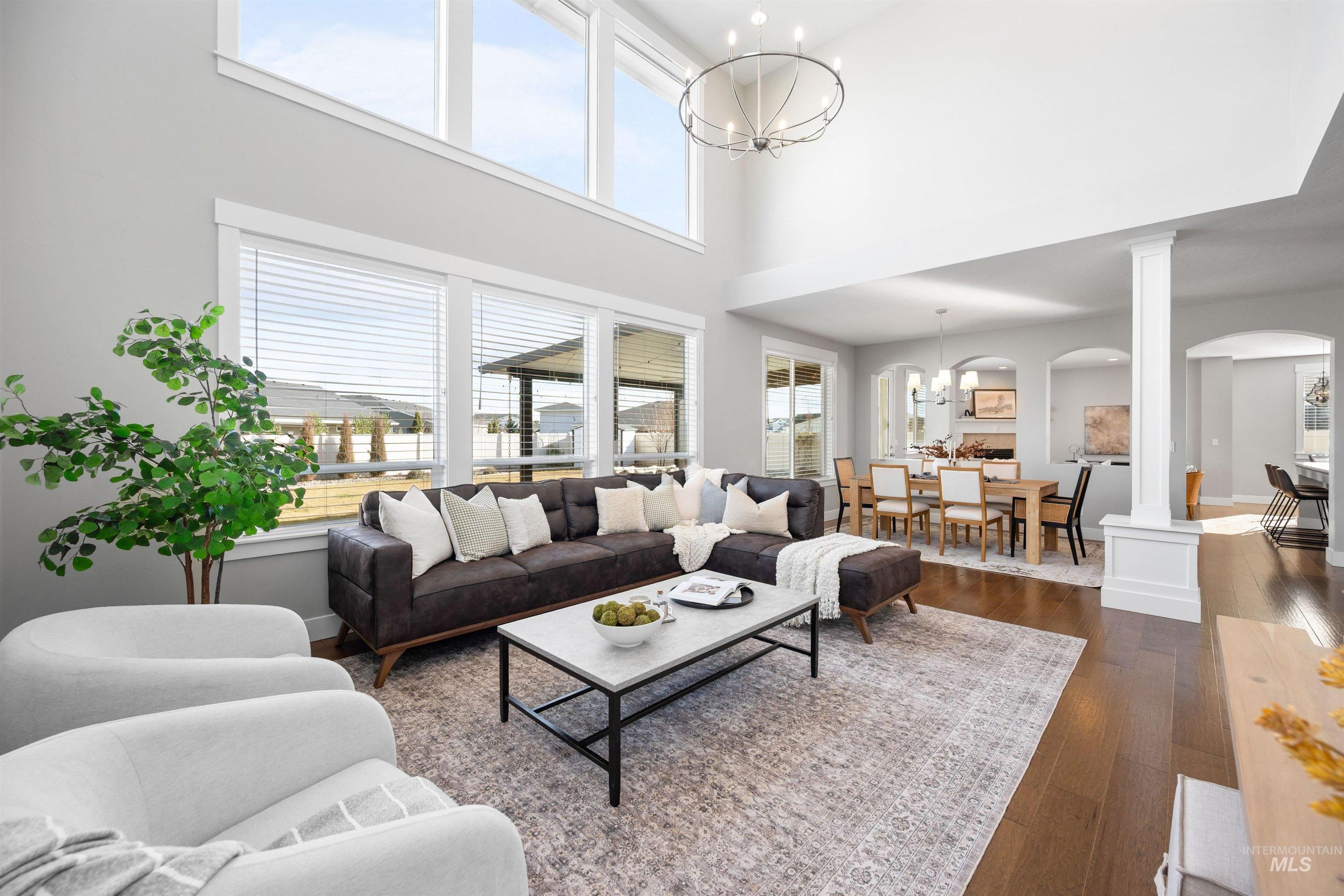 5270 N Mallorca Way, Meridian, Idaho 83646, 4 Bedrooms, 2.5 Bathrooms, Residential For Sale, Price $799,000,MLS 98971528