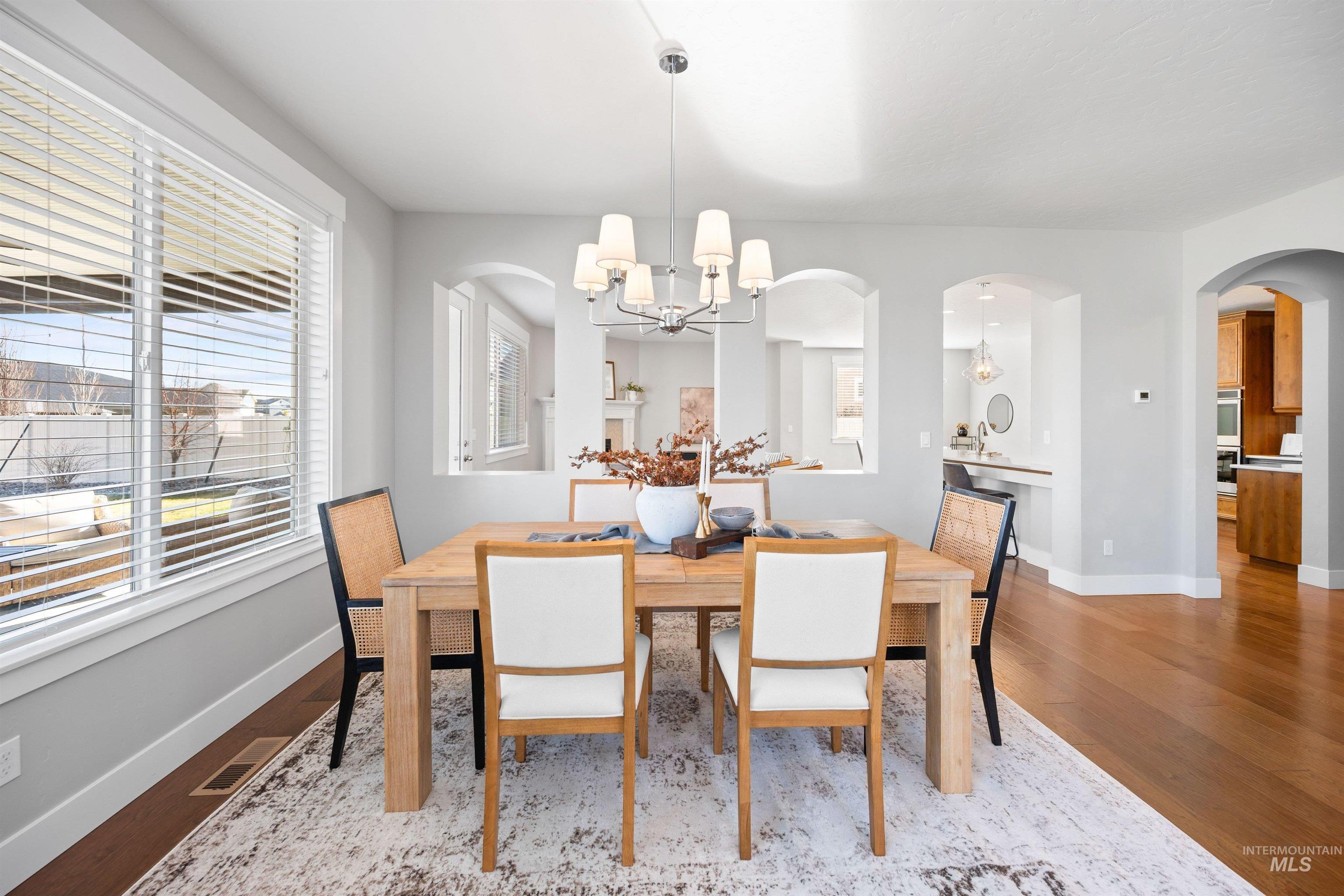 5270 N Mallorca Way, Meridian, Idaho 83646, 4 Bedrooms, 2.5 Bathrooms, Residential For Sale, Price $799,000,MLS 98971528