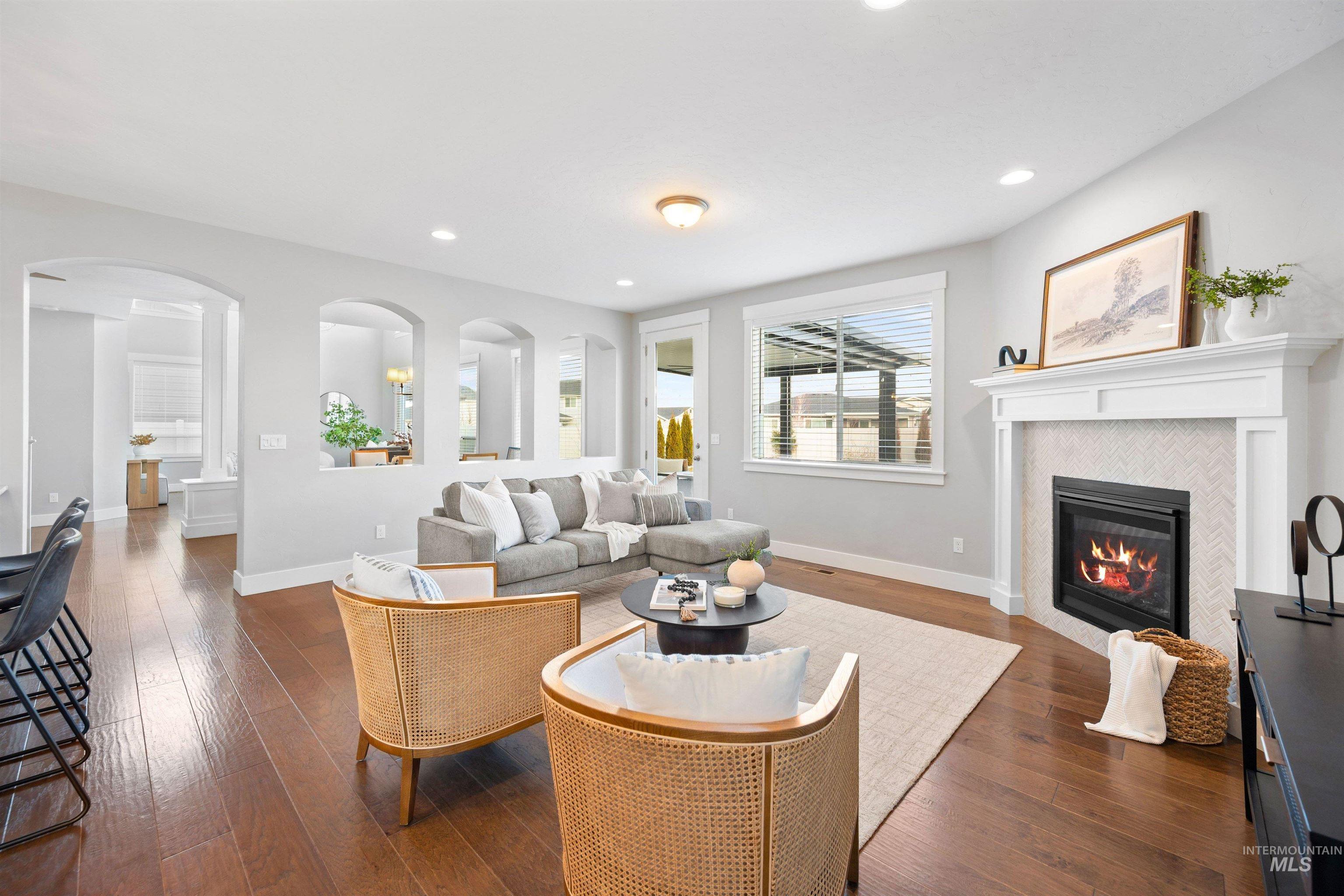 5270 N Mallorca Way, Meridian, Idaho 83646, 4 Bedrooms, 2.5 Bathrooms, Residential For Sale, Price $785,000,MLS 98971528