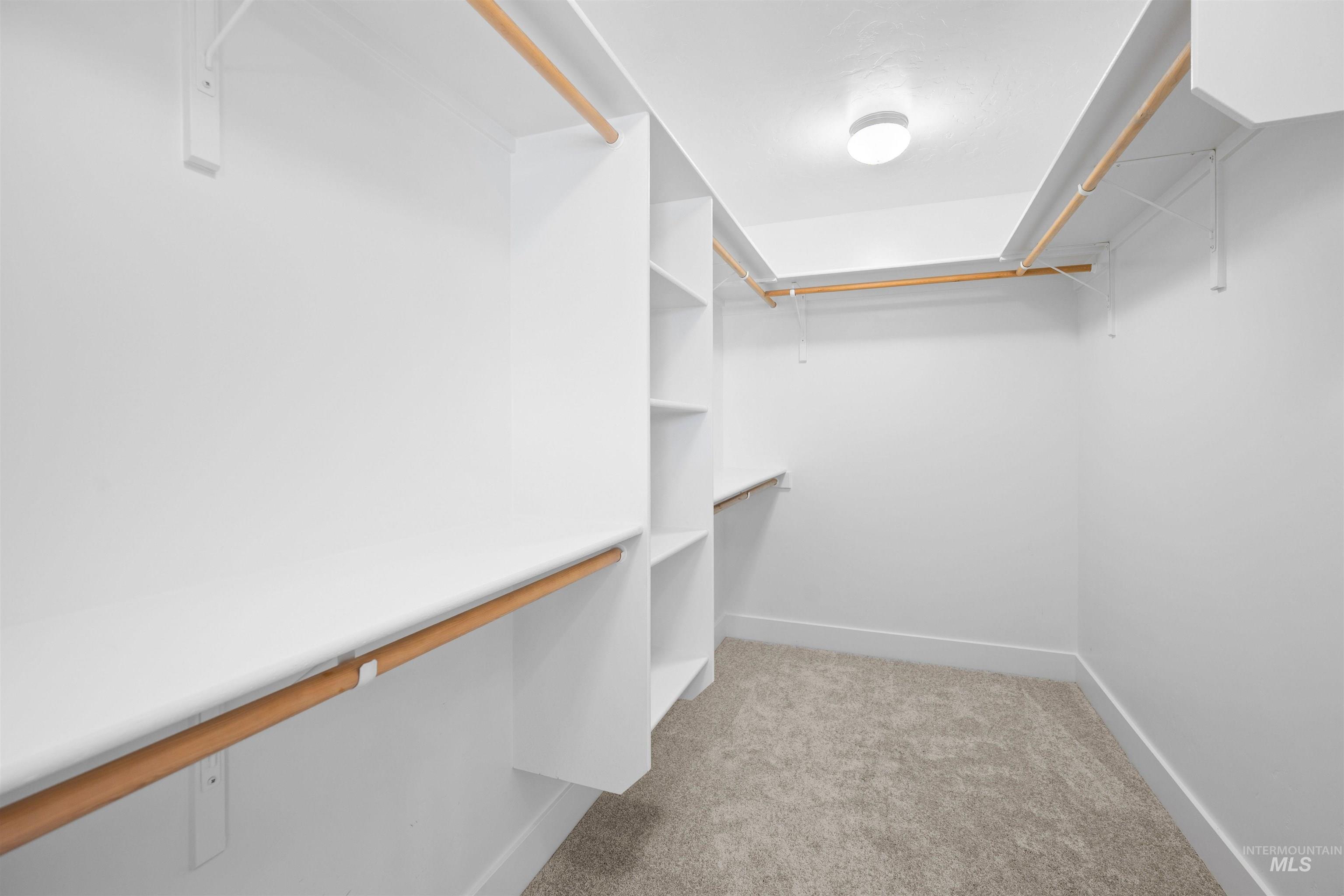 5270 N Mallorca Way, Meridian, Idaho 83646, 4 Bedrooms, 2.5 Bathrooms, Residential For Sale, Price $835,000,MLS 98971528