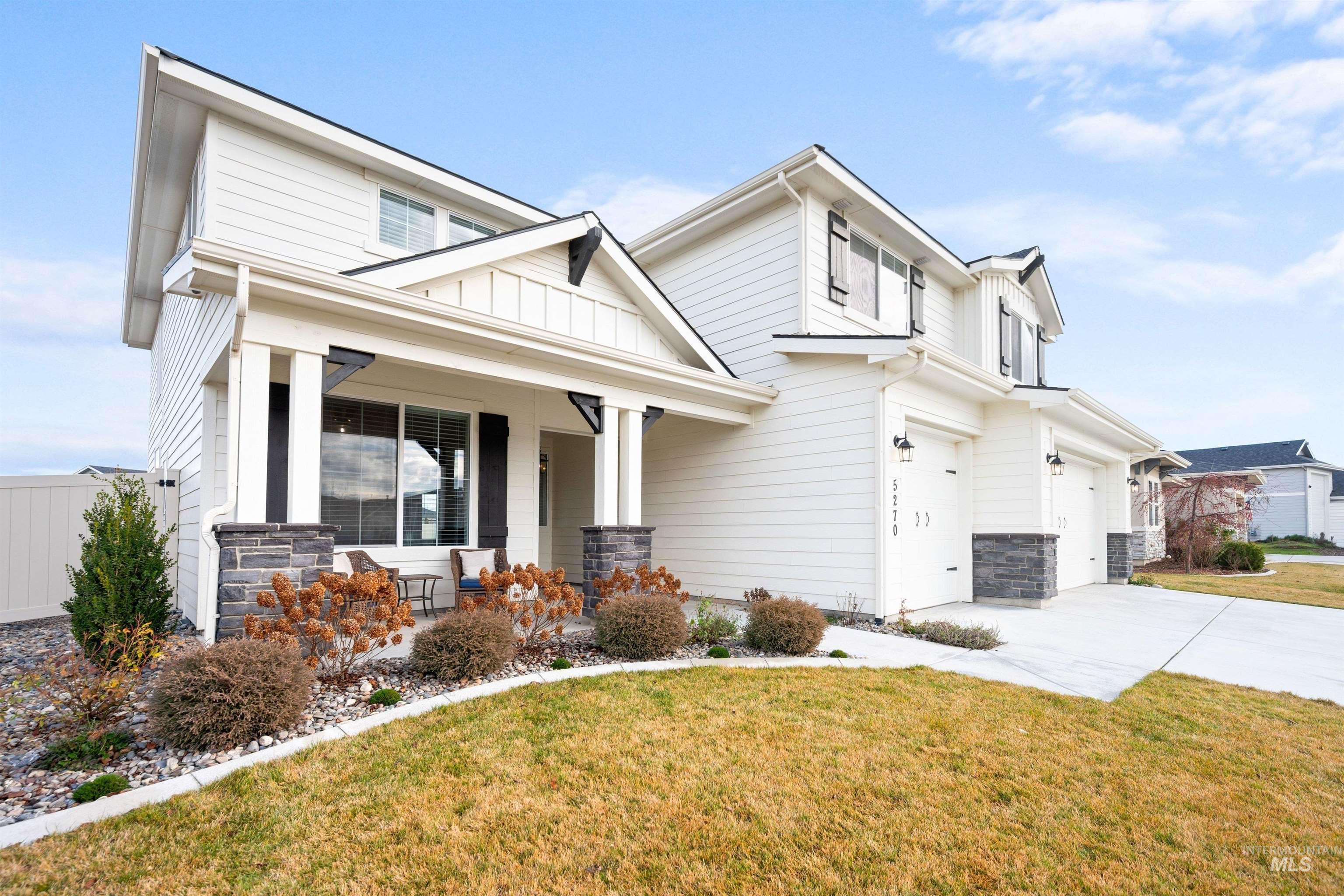 5270 N Mallorca Way, Meridian, Idaho 83646, 4 Bedrooms, 2.5 Bathrooms, Residential For Sale, Price $799,000,MLS 98971528