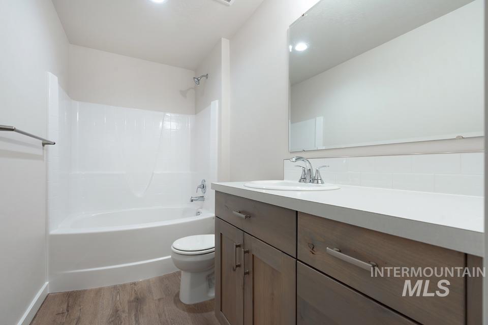 1668 Kayak Rd, Emmett, Idaho 83617, 4 Bedrooms, 3 Bathrooms, Residential For Sale, Price $499,999,MLS 98971529