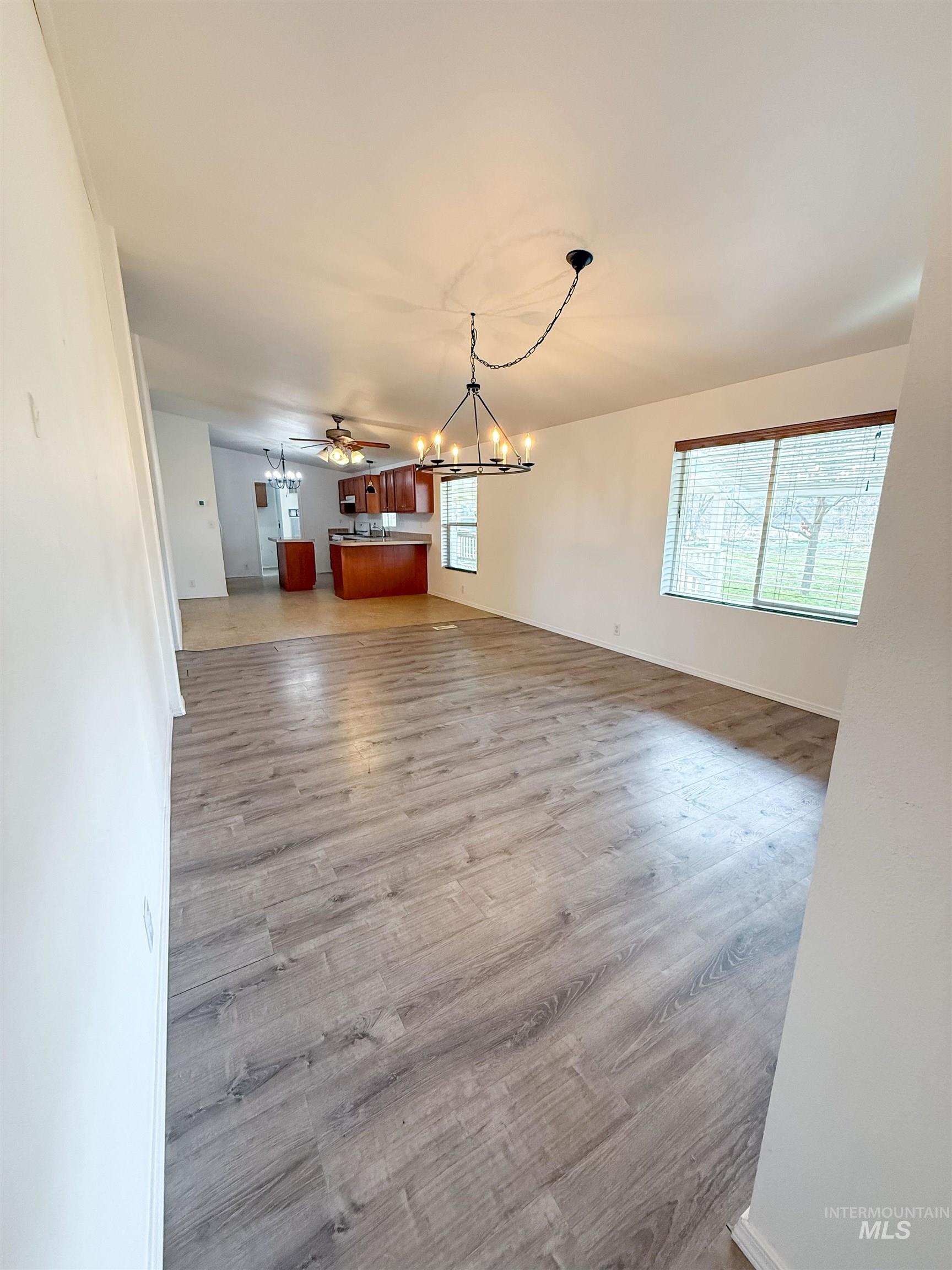 11205 Dally Lane, Middleton, Idaho 83644, 3 Bedrooms, 2 Bathrooms, Residential For Sale, Price $550,000,MLS 98971532