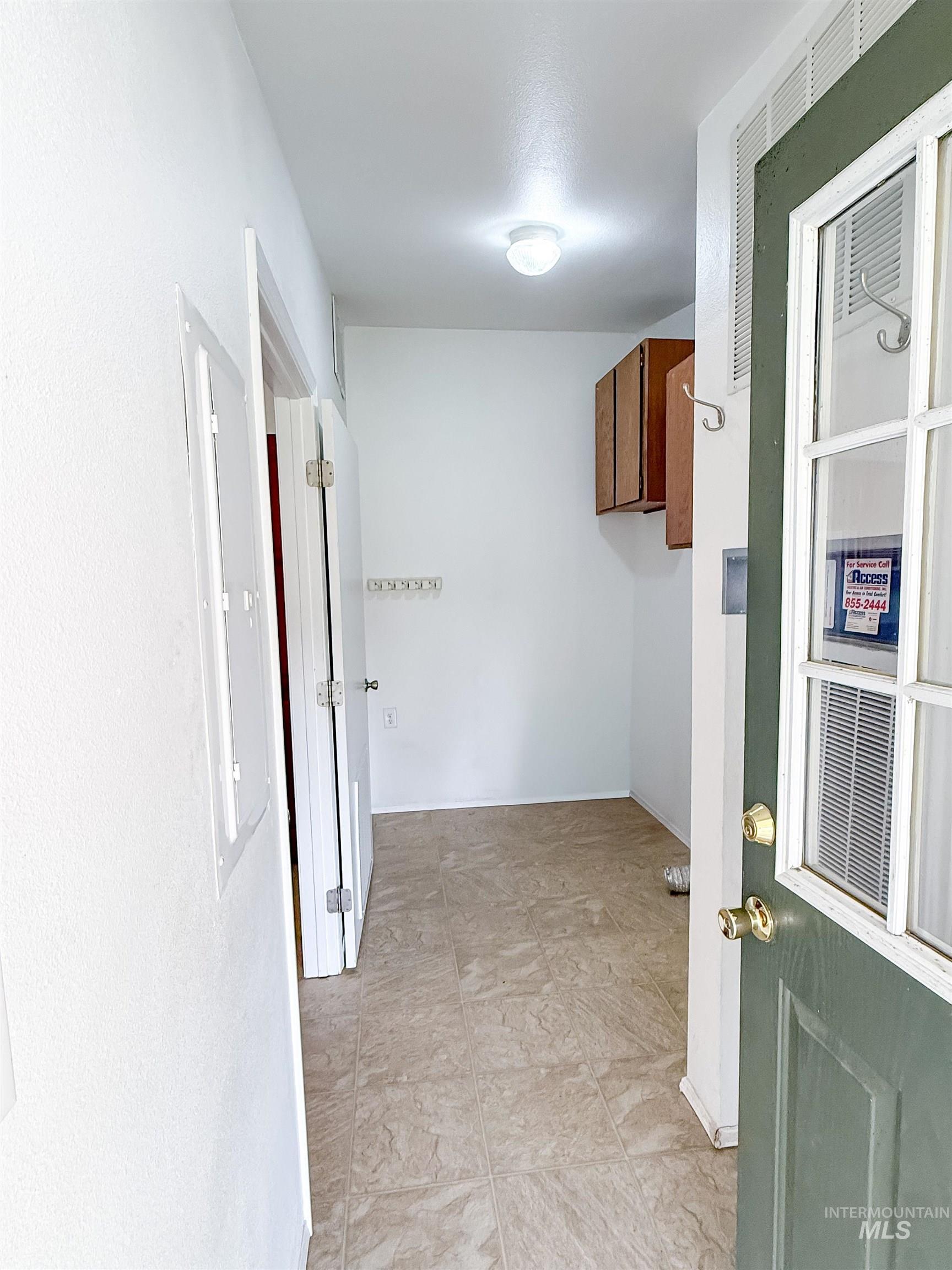 11205 Dally Lane, Middleton, Idaho 83644, 3 Bedrooms, 2 Bathrooms, Residential For Sale, Price $550,000,MLS 98971532