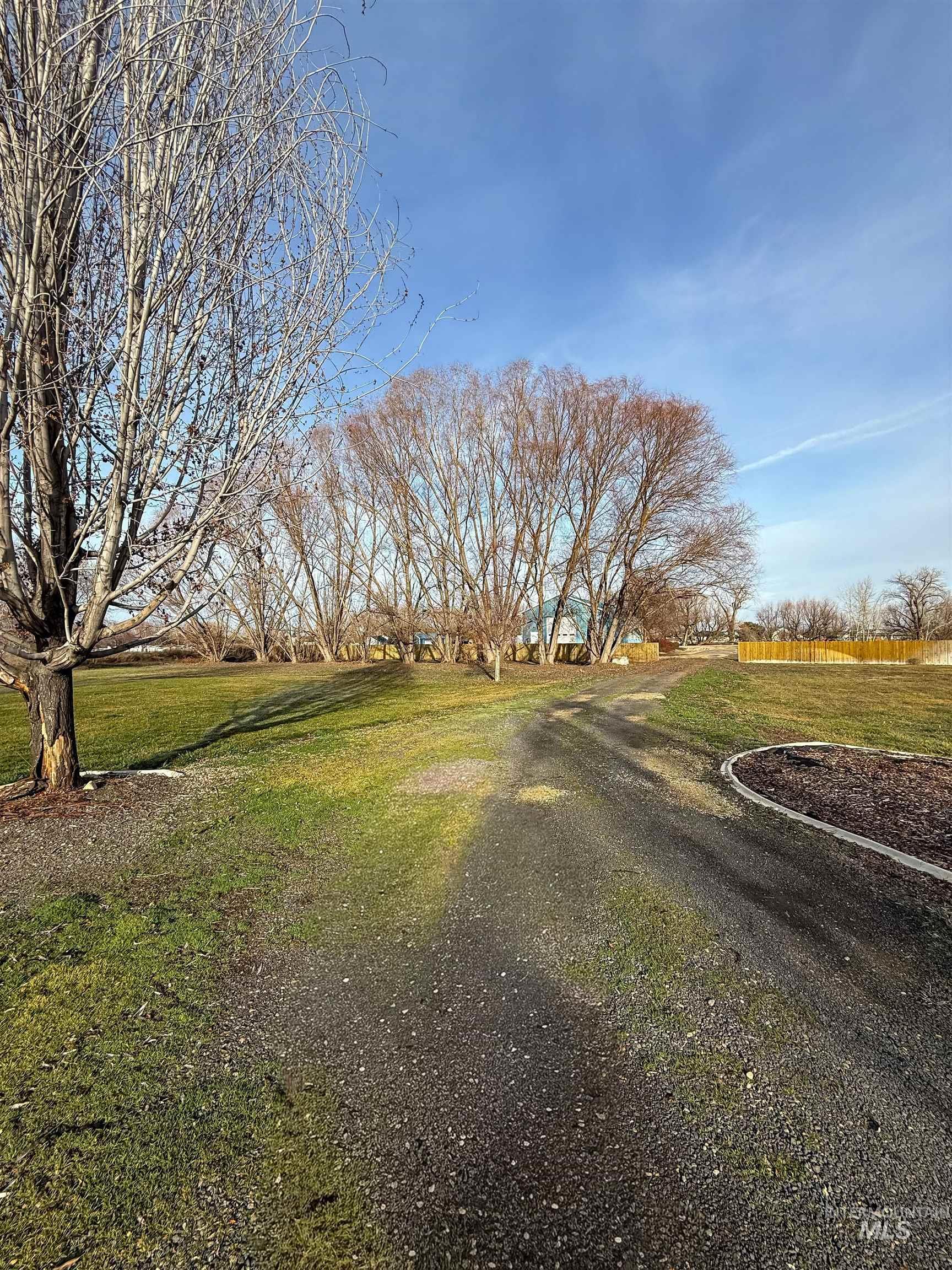 11205 Dally Lane, Middleton, Idaho 83644, 3 Bedrooms, 2 Bathrooms, Residential For Sale, Price $550,000,MLS 98971532