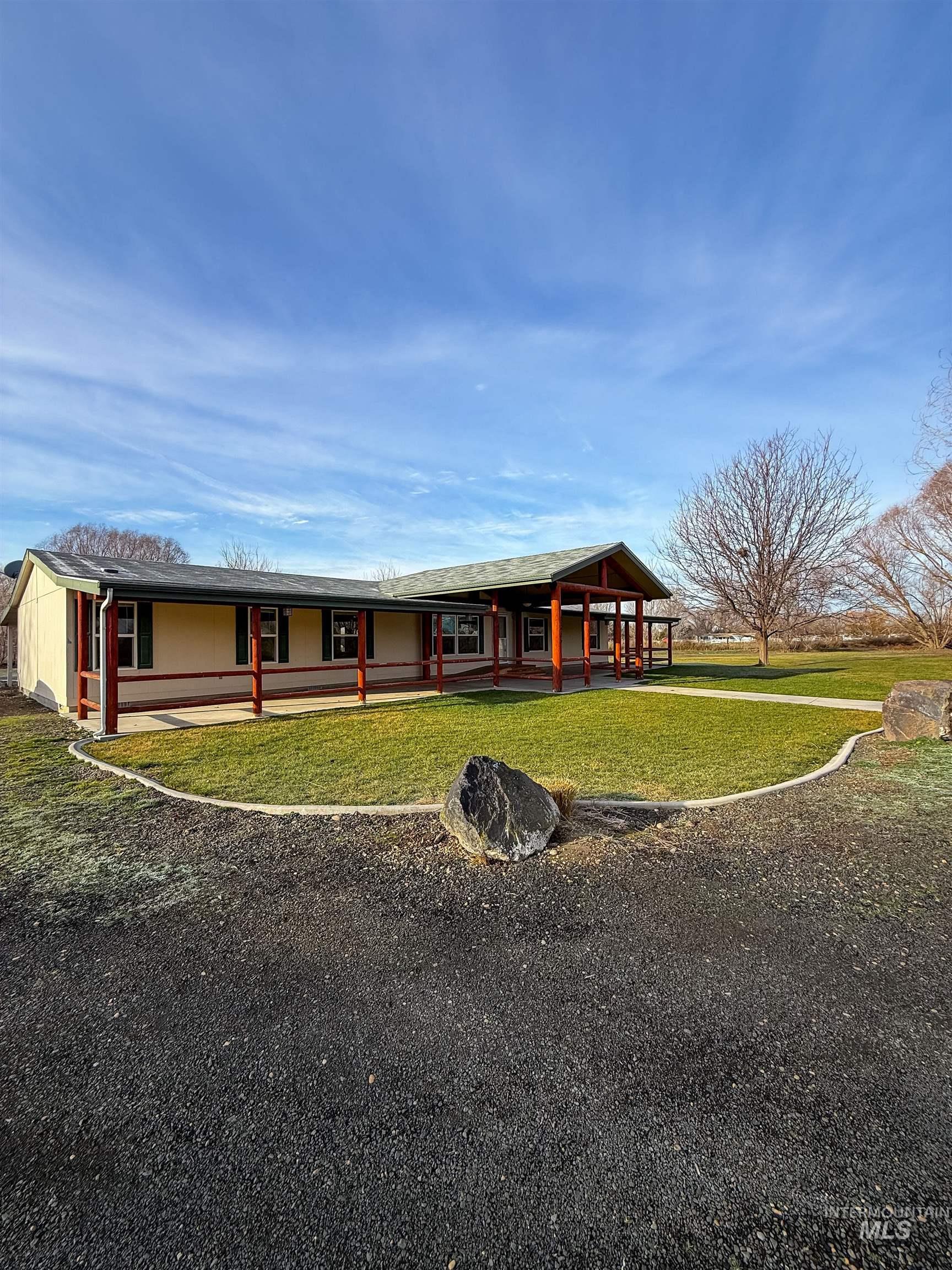 11205 Dally Lane, Middleton, Idaho 83644, 3 Bedrooms, 2 Bathrooms, Residential For Sale, Price $550,000,MLS 98971532