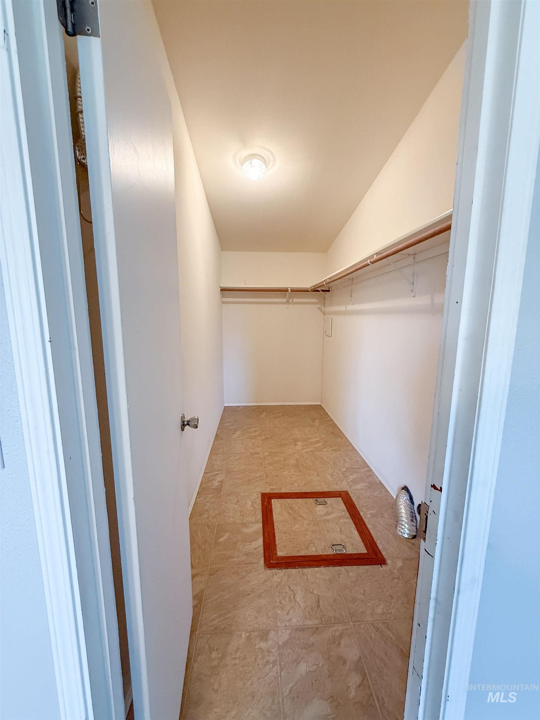 11205 Dally Lane, Middleton, Idaho 83644, 3 Bedrooms, 2 Bathrooms, Residential For Sale, Price $550,000,MLS 98971532