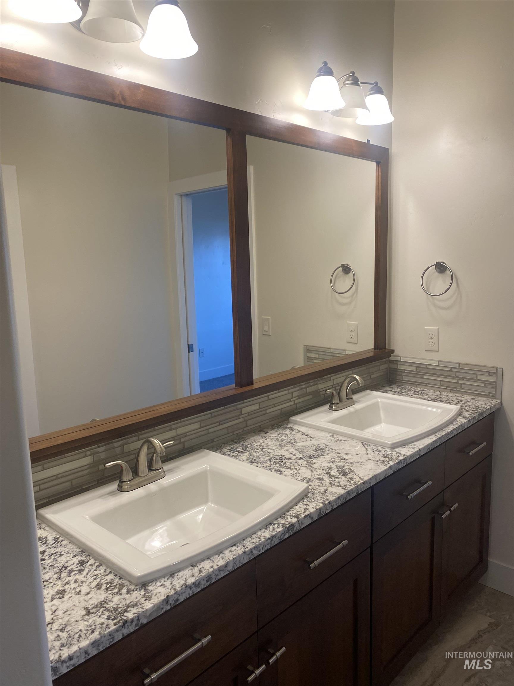 2492 E Hidden Creek Street, Nampa, Idaho 83687, 3 Bedrooms, 2 Bathrooms, Residential For Sale, Price $374,900,MLS 98971538