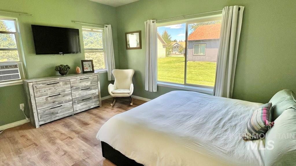 16 Buckskin Dr, Donnelly, Idaho 83615, 3 Bedrooms, 2 Bathrooms, Residential For Sale, Price $395,900,MLS 98971539