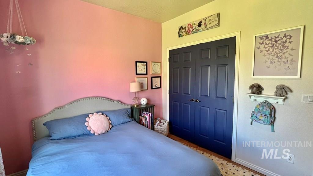 16 Buckskin Dr, Donnelly, Idaho 83615, 3 Bedrooms, 2 Bathrooms, Residential For Sale, Price $395,900,MLS 98971539