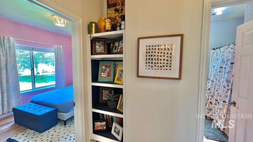 16 Buckskin Dr, Donnelly, Idaho 83615, 3 Bedrooms, 2 Bathrooms, Residential For Sale, Price $395,900,MLS 98971539