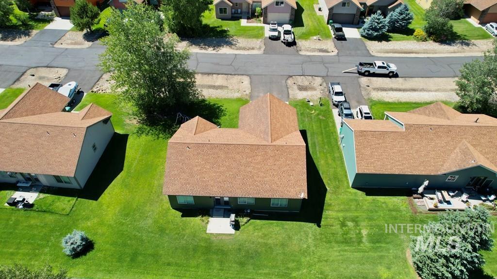 16 Buckskin Dr, Donnelly, Idaho 83615, 3 Bedrooms, 2 Bathrooms, Residential For Sale, Price $395,900,MLS 98971539