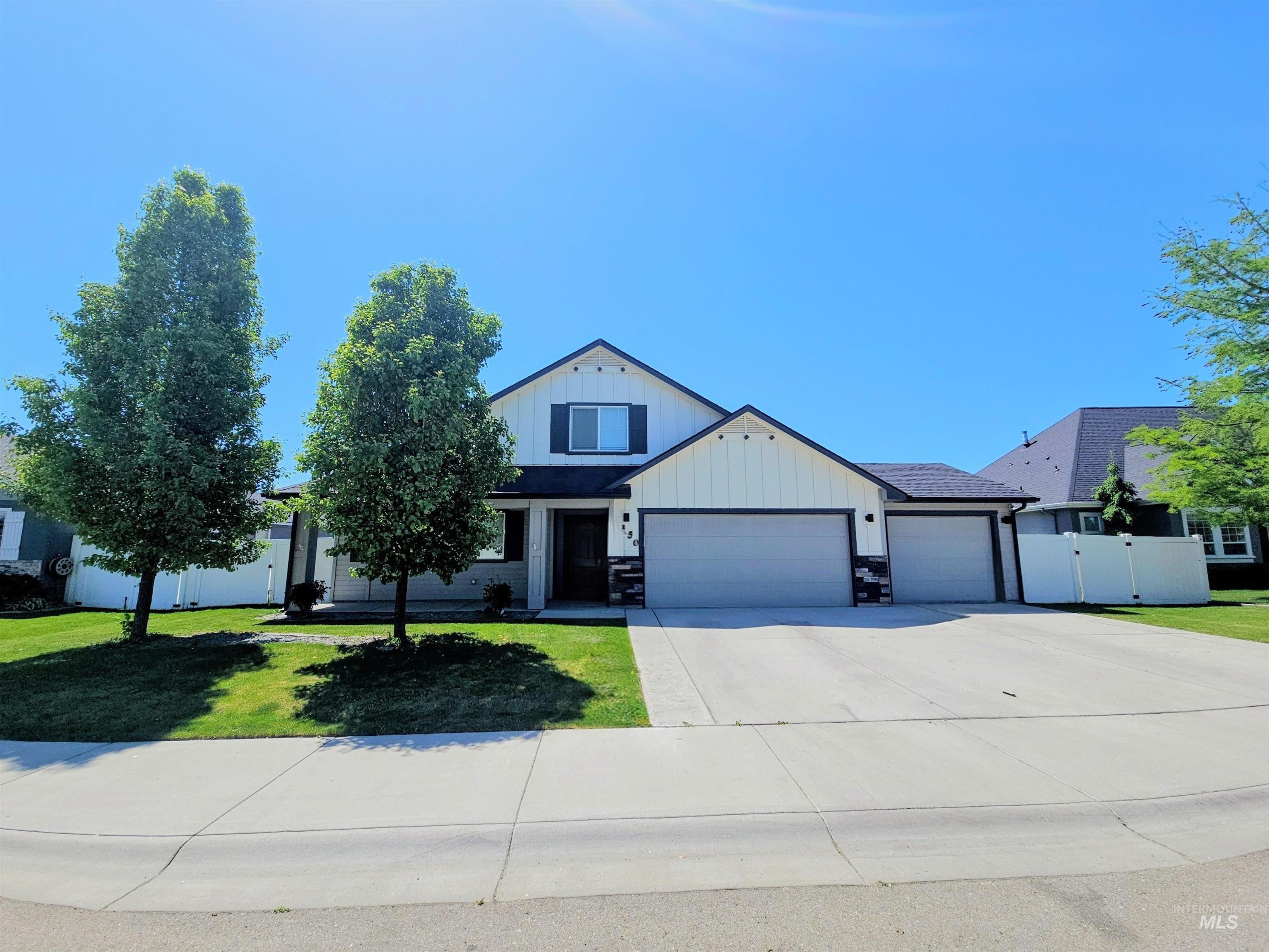 350 Syringa Springs Dr., Fruitland, Idaho 83619, 4 Bedrooms, 2 Bathrooms, Residential For Sale, Price $519,950, 98971541