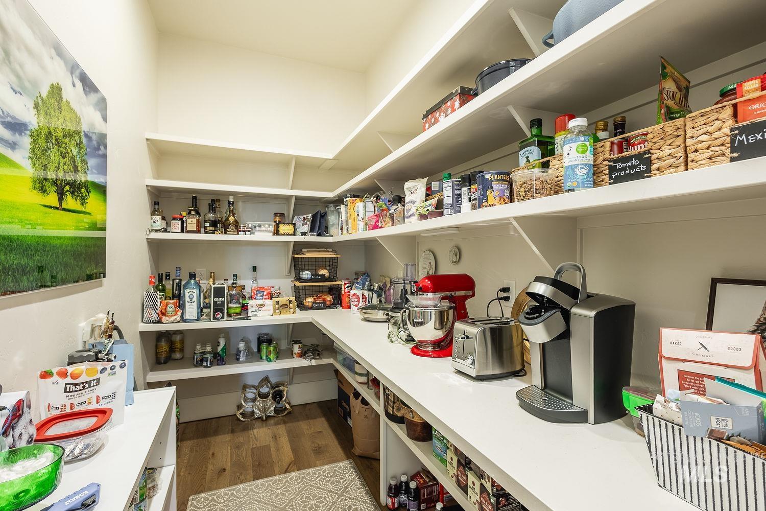 1842 N Highbury Way, Eagle, Idaho 83616, 4 Bedrooms, 3.5 Bathrooms, Residential For Sale, Price $1,195,000, 98971542