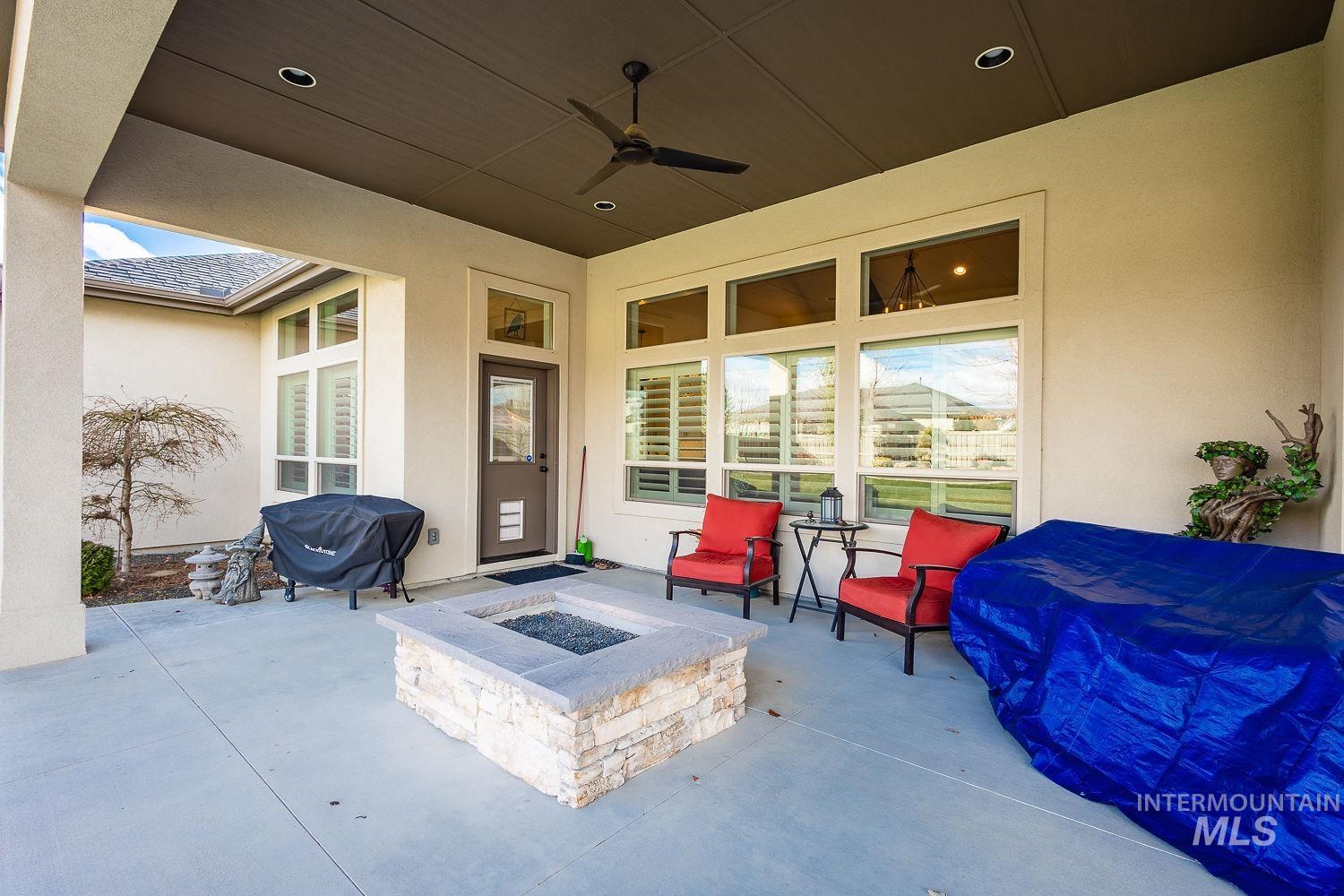 1842 N Highbury Way, Eagle, Idaho 83616, 4 Bedrooms, 3.5 Bathrooms, Residential For Sale, Price $1,295,000,MLS 98971542