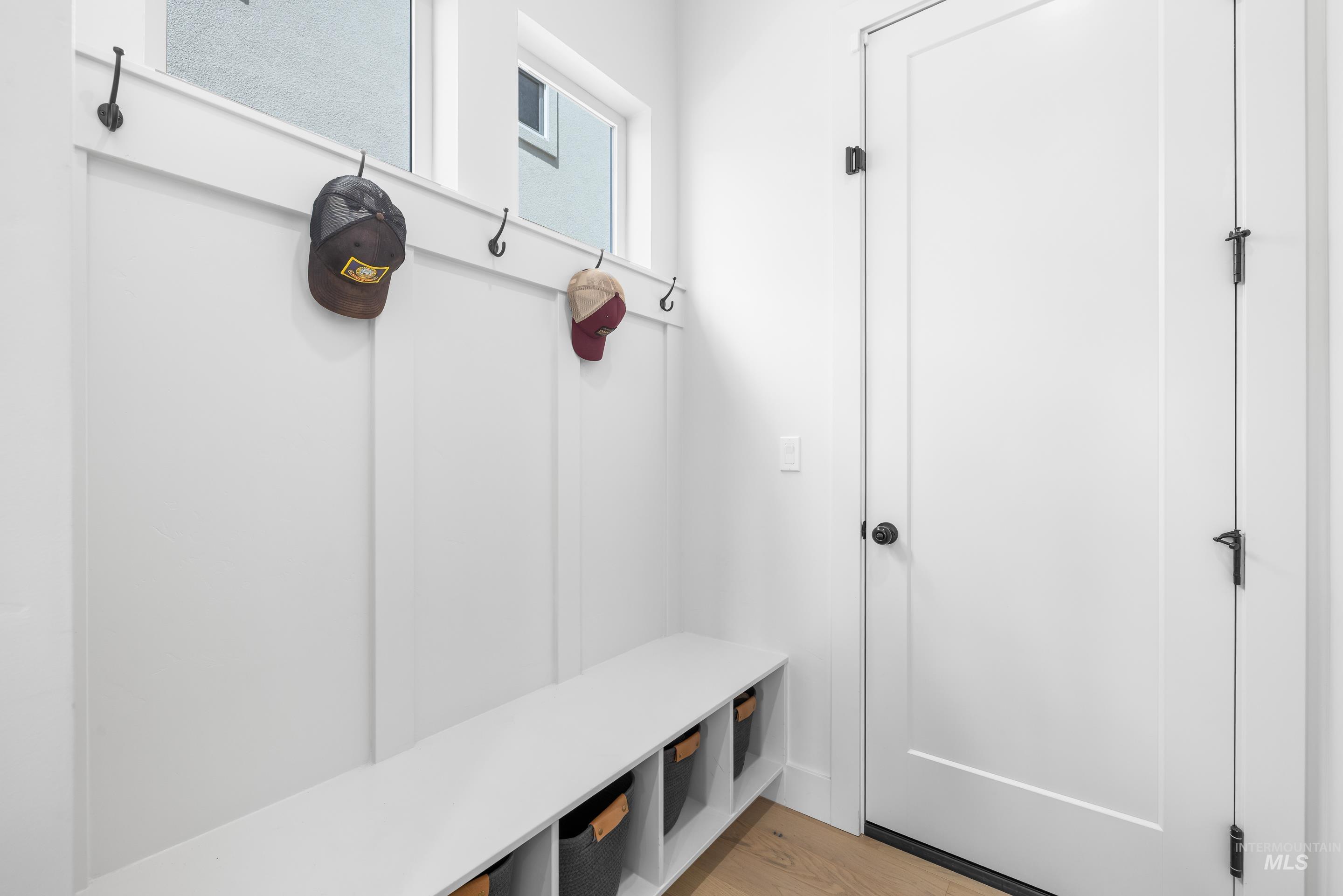 7469 W Diamond Lake Dr, Boise, Idaho 83714, 4 Bedrooms, 4.5 Bathrooms, Residential For Sale, Price $1,289,000,MLS 98971544