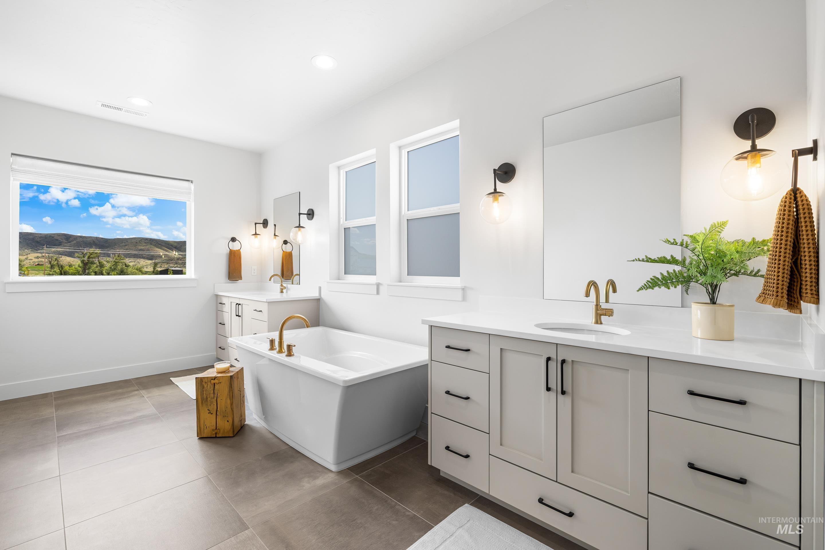 7469 W Diamond Lake Dr, Boise, Idaho 83714, 4 Bedrooms, 4.5 Bathrooms, Residential For Sale, Price $1,289,000,MLS 98971544