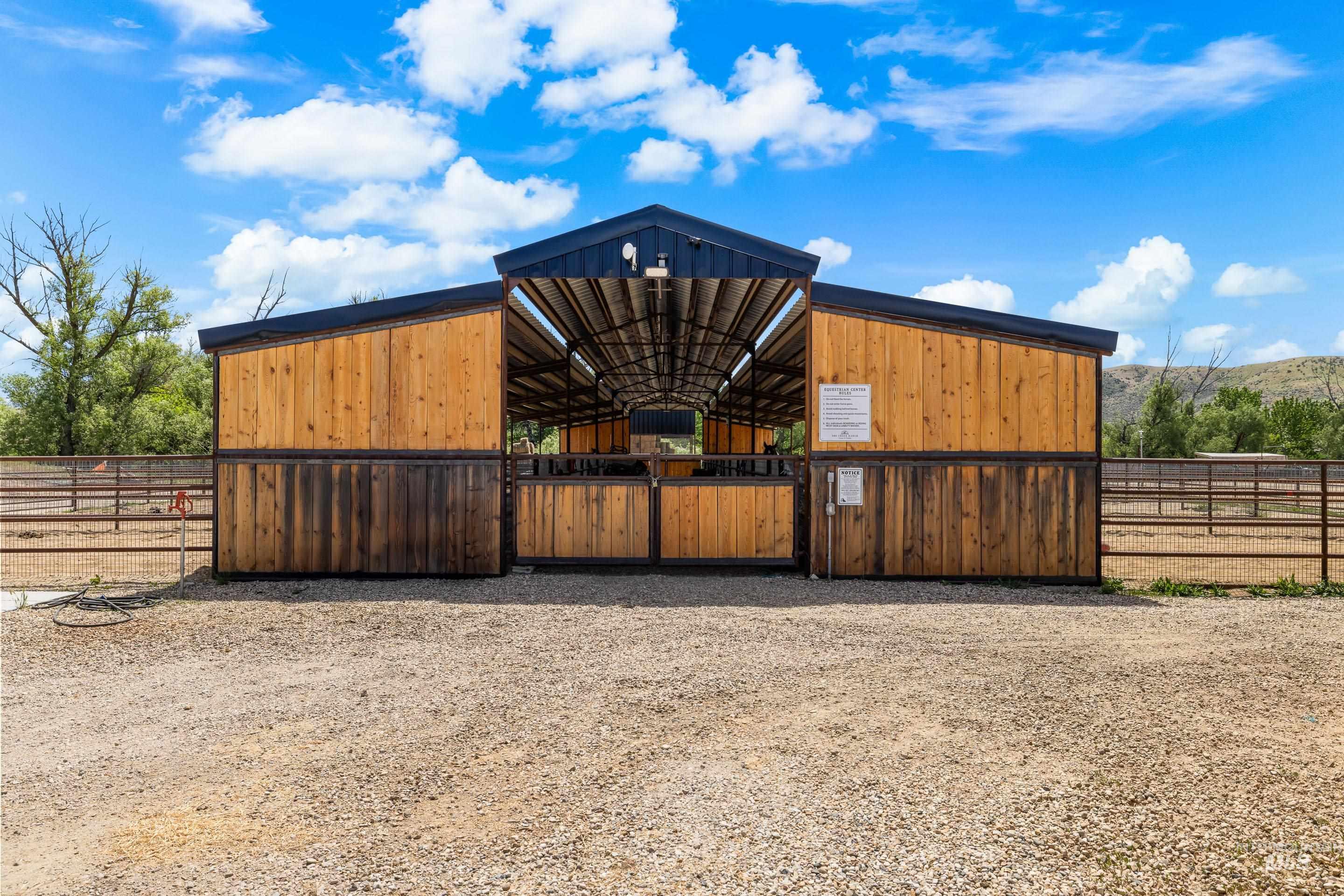 7469 W Diamond Lake Dr, Boise, Idaho 83714, 4 Bedrooms, 4.5 Bathrooms, Residential For Sale, Price $1,289,000,MLS 98971544