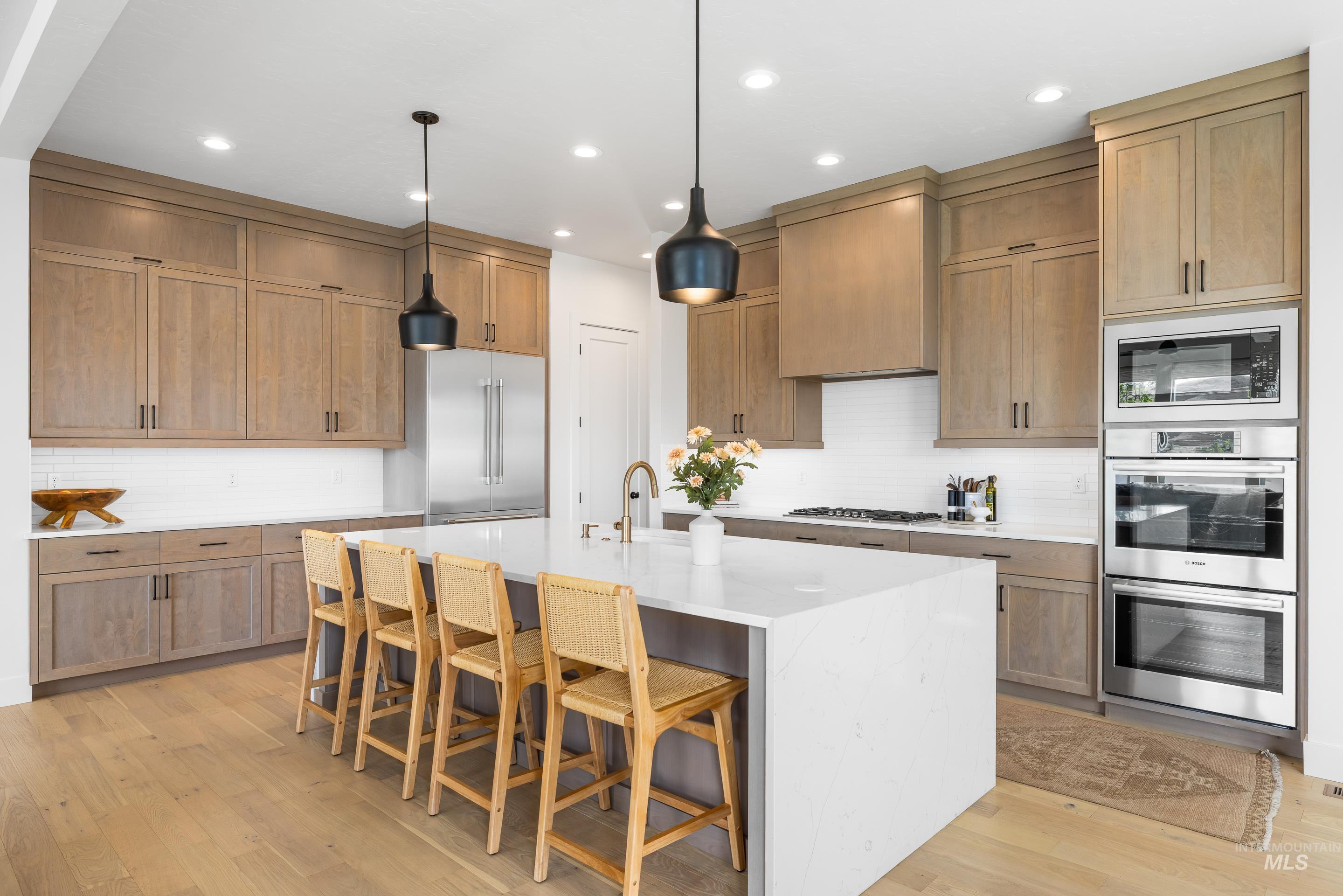 7469 W Diamond Lake Dr, Boise, Idaho 83714, 4 Bedrooms, 4.5 Bathrooms, Residential For Sale, Price $1,289,000,MLS 98971544