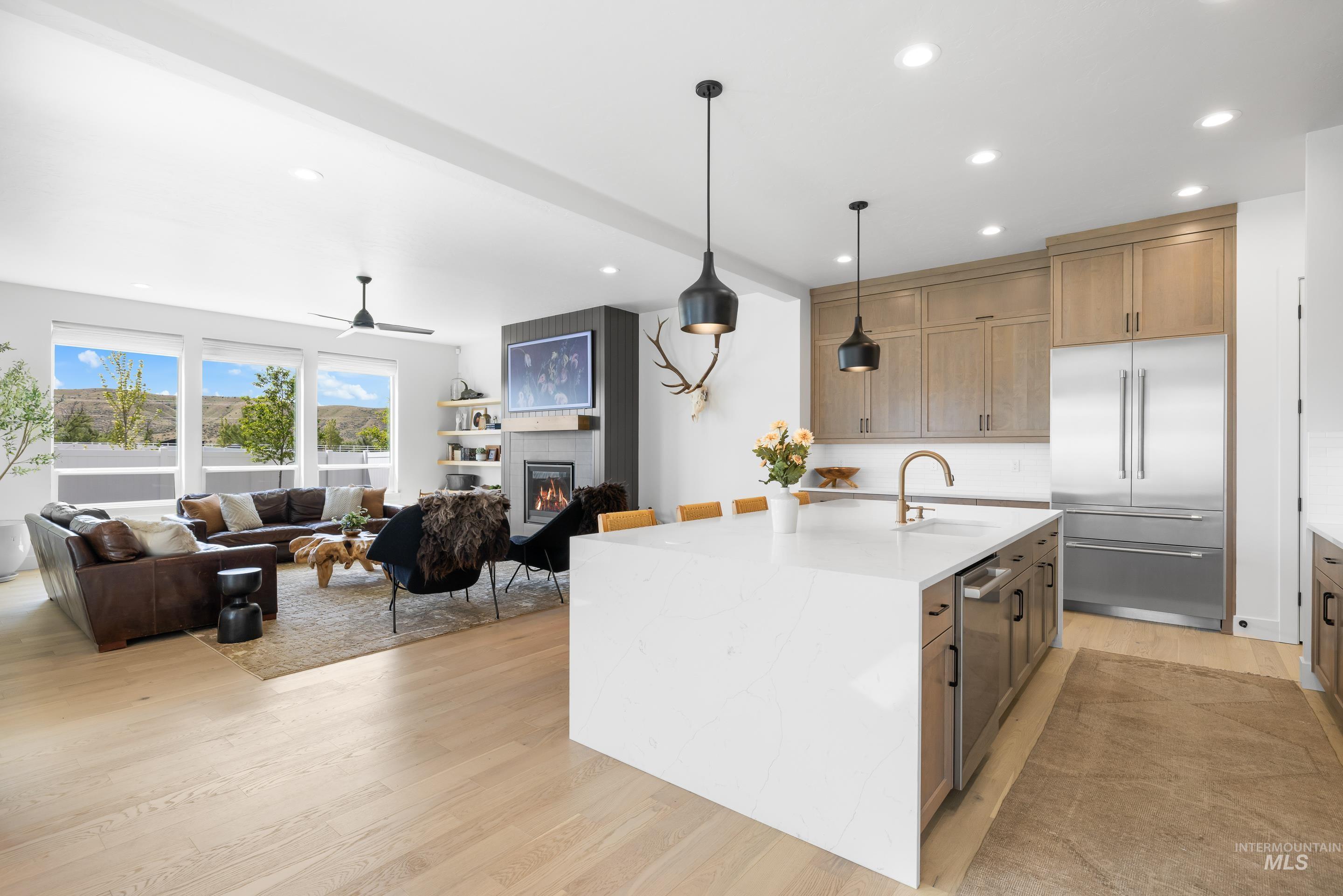 7469 W Diamond Lake Dr, Boise, Idaho 83714, 4 Bedrooms, 4.5 Bathrooms, Residential For Sale, Price $1,289,000,MLS 98971544