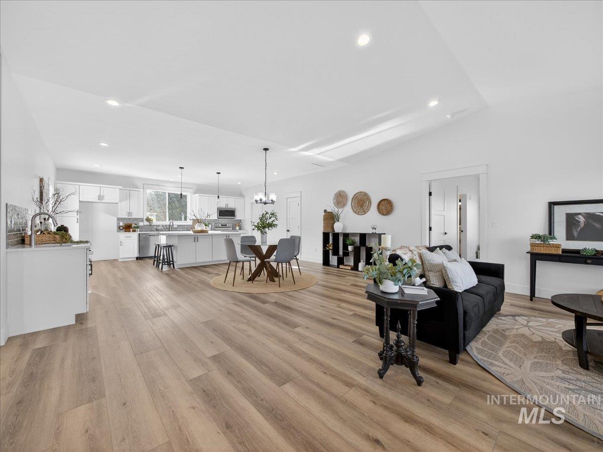 3355 County Line Rd, New Plymouth, Idaho 83655, 3 Bedrooms, 2 Bathrooms, Residential For Sale, Price $648,000,MLS 98971546