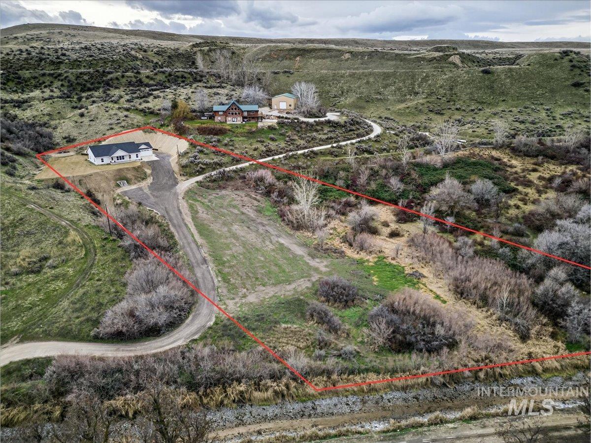 3355 County Line Rd, New Plymouth, Idaho 83655, 3 Bedrooms, 2 Bathrooms, Residential For Sale, Price $648,000,MLS 98971546