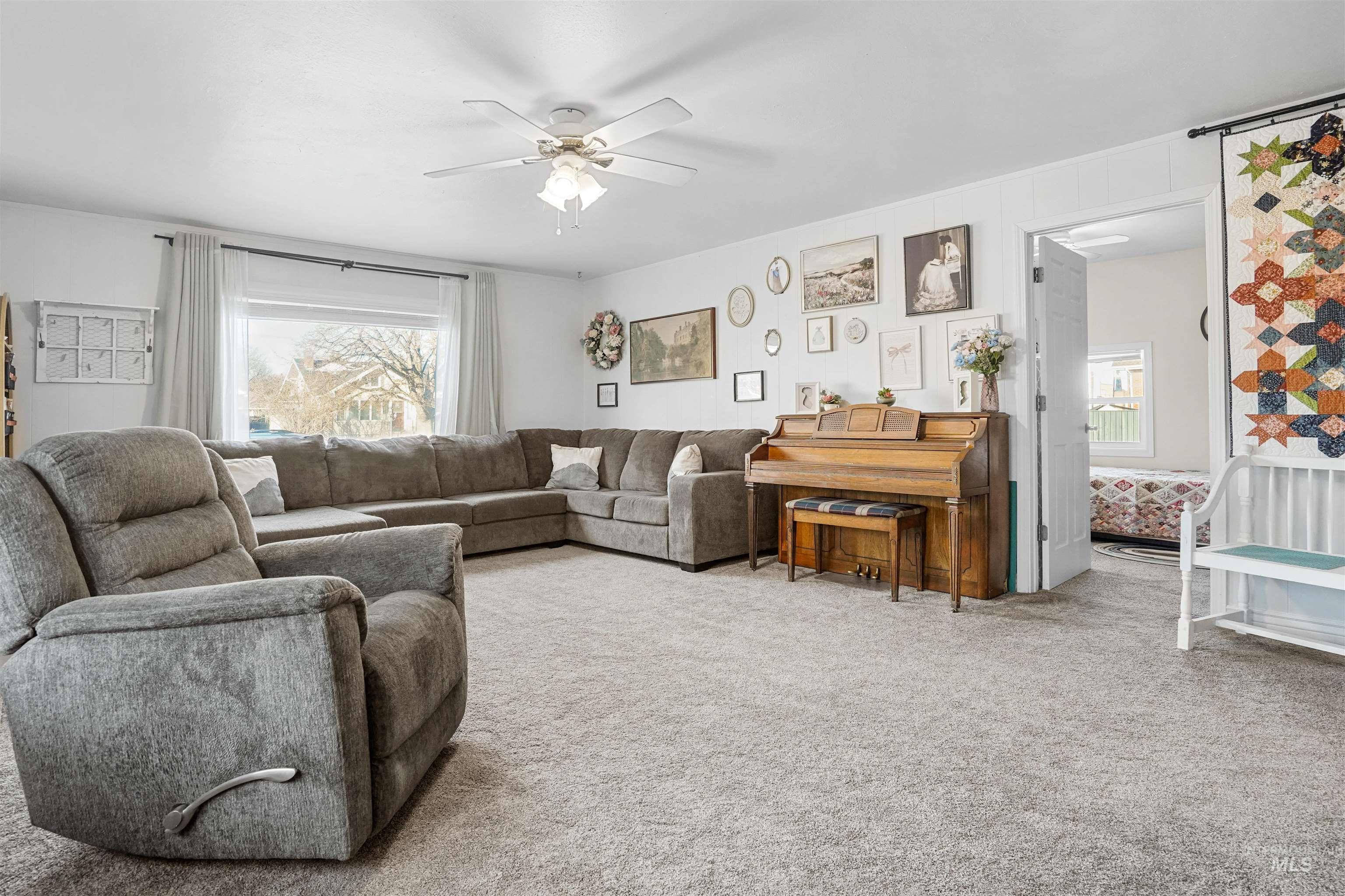 1427 Oakley Ave, Burley, Idaho 83318, 3 Bedrooms, 1 Bathroom, Residential For Sale, Price $225,000,MLS 98971547