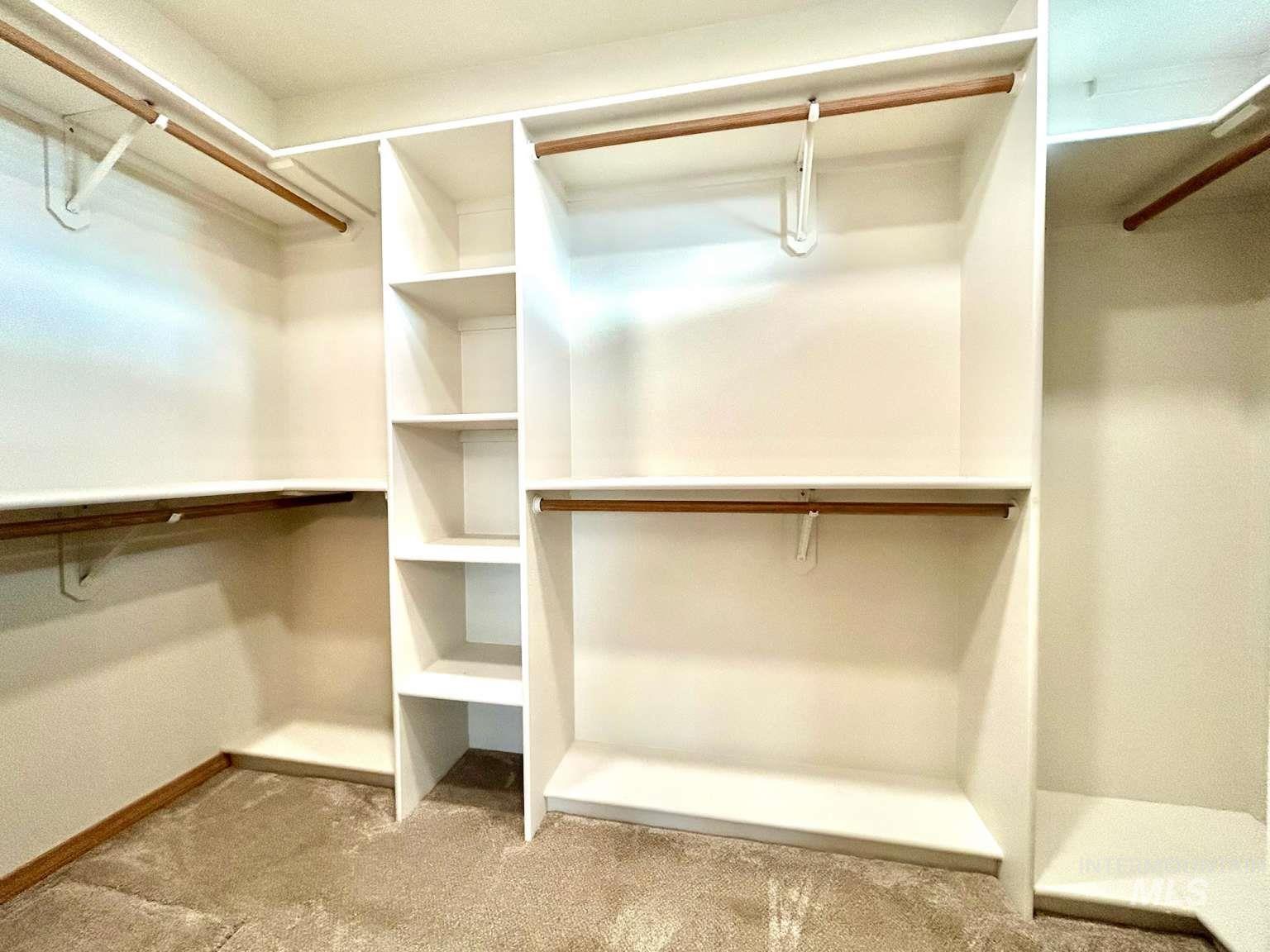 6975 J & S Circle, Nampa, Idaho 83686, 3 Bedrooms, 2 Bathrooms, Residential For Sale, Price $850,000,MLS 98971552