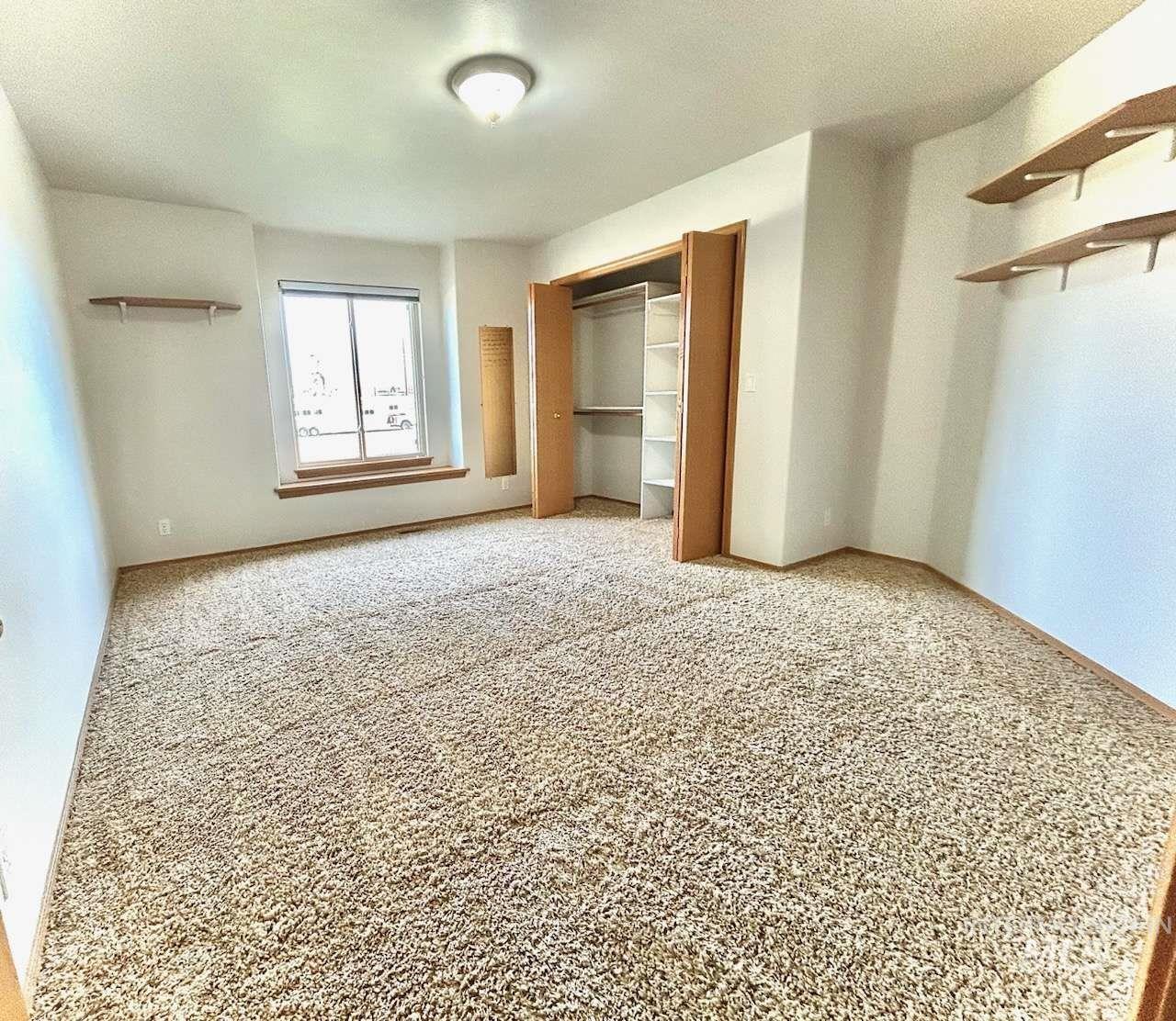 6975 J & S Circle, Nampa, Idaho 83686, 3 Bedrooms, 2 Bathrooms, Residential For Sale, Price $850,000,MLS 98971552