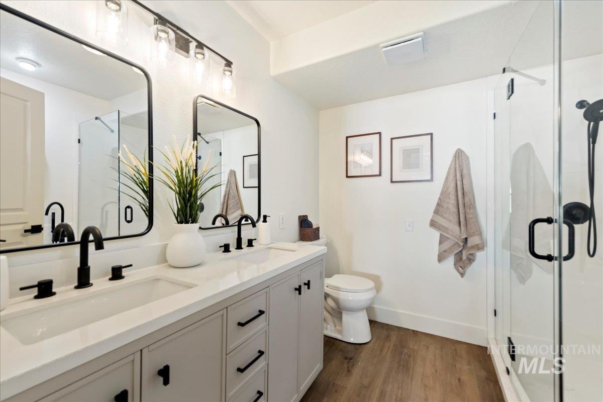 22798 Elsie St, Caldwell, Idaho 83607, 6 Bedrooms, 3 Bathrooms, Residential For Sale, Price $589,900,MLS 98971555