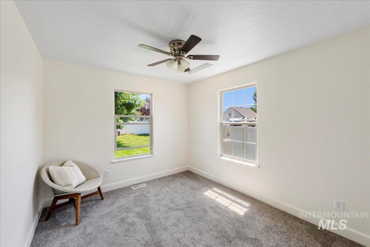 22798 Elsie St, Caldwell, Idaho 83607, 6 Bedrooms, 3 Bathrooms, Residential For Sale, Price $589,900,MLS 98971555