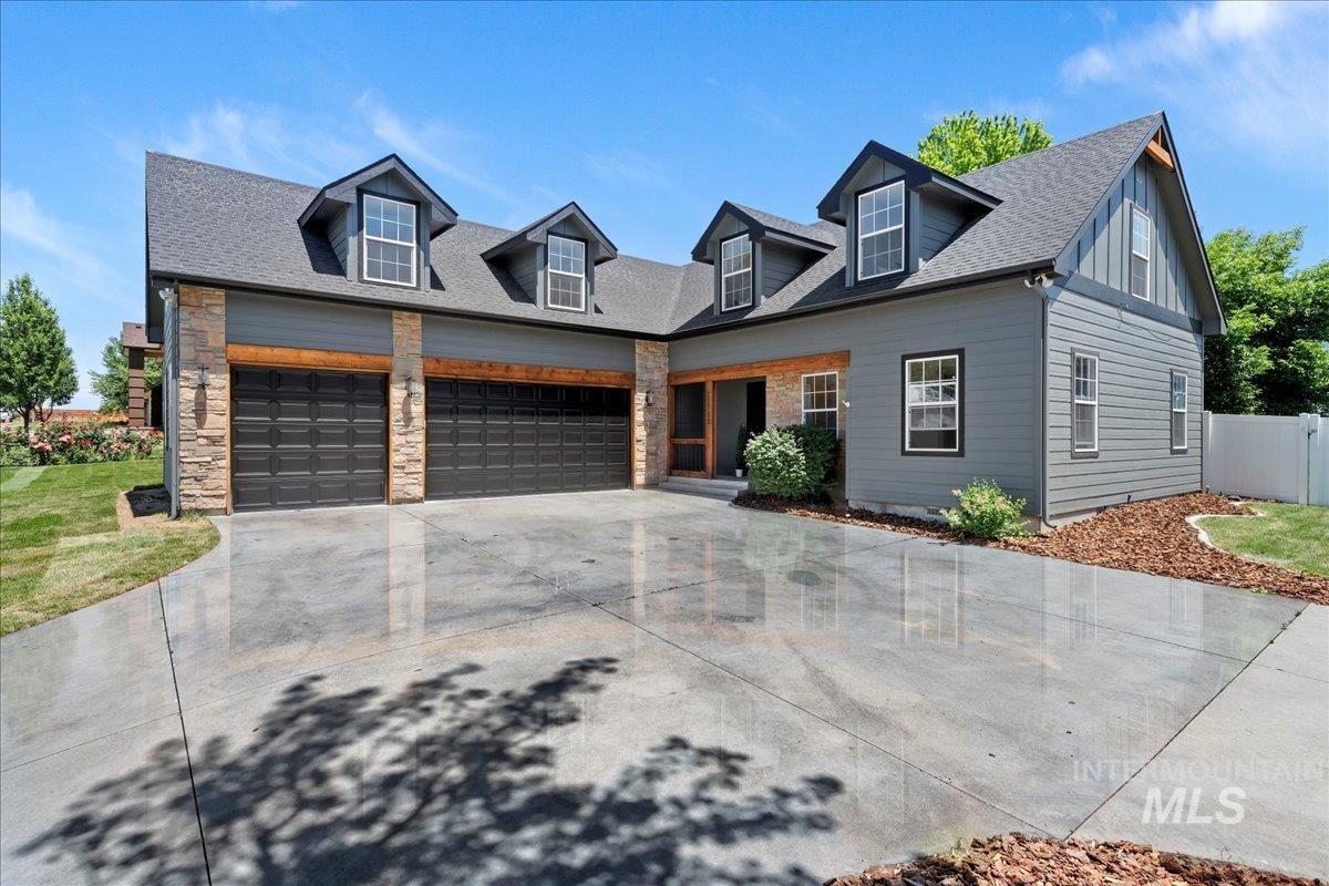 22798 Elsie St, Caldwell, Idaho 83607, 6 Bedrooms, 3 Bathrooms, Residential For Sale, Price $589,900,MLS 98971555