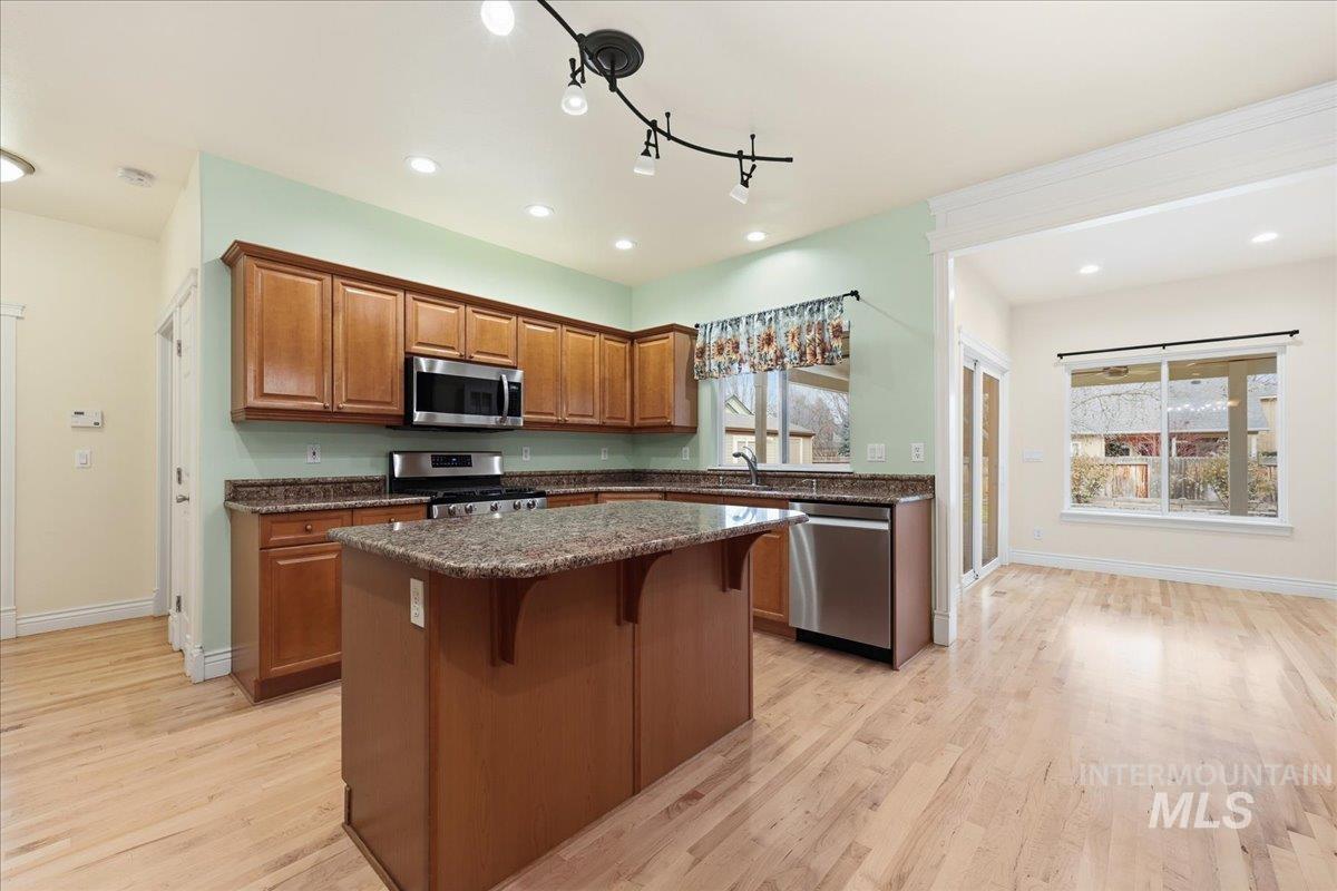 11026 W Wagon Pass St, Boise, Idaho 83709, 4 Bedrooms, 3 Bathrooms, Residential For Sale, Price $649,900,MLS 98971559