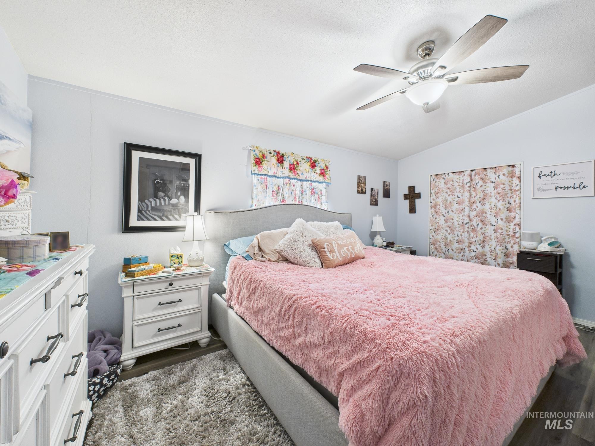 1401 Republic Lane, Emmett, Idaho 83617, 2 Bedrooms, 2 Bathrooms, Residential For Sale, Price $170,000,MLS 98971560